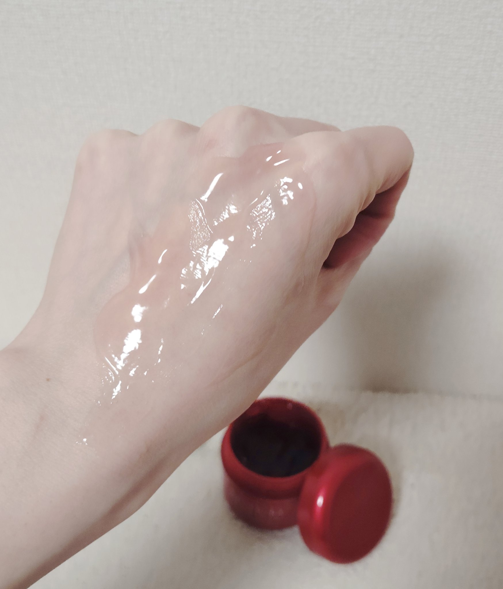 レッドモチセラム30/アレンシア/美容液を使ったクチコミ（2枚目）