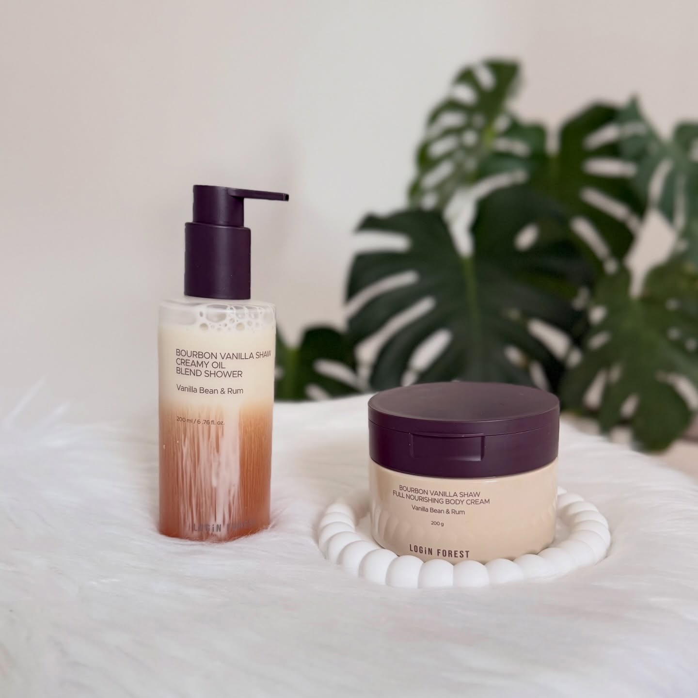 Login Forest バーボンバニラ ショウ フルナリッシング ボディクリームのクチコミ「⁡
⁡
上品なバーボンバニラの香りに包まれる
至福のバスタイム🛁
⁡
▫️LOG IN F.....」（1枚目）