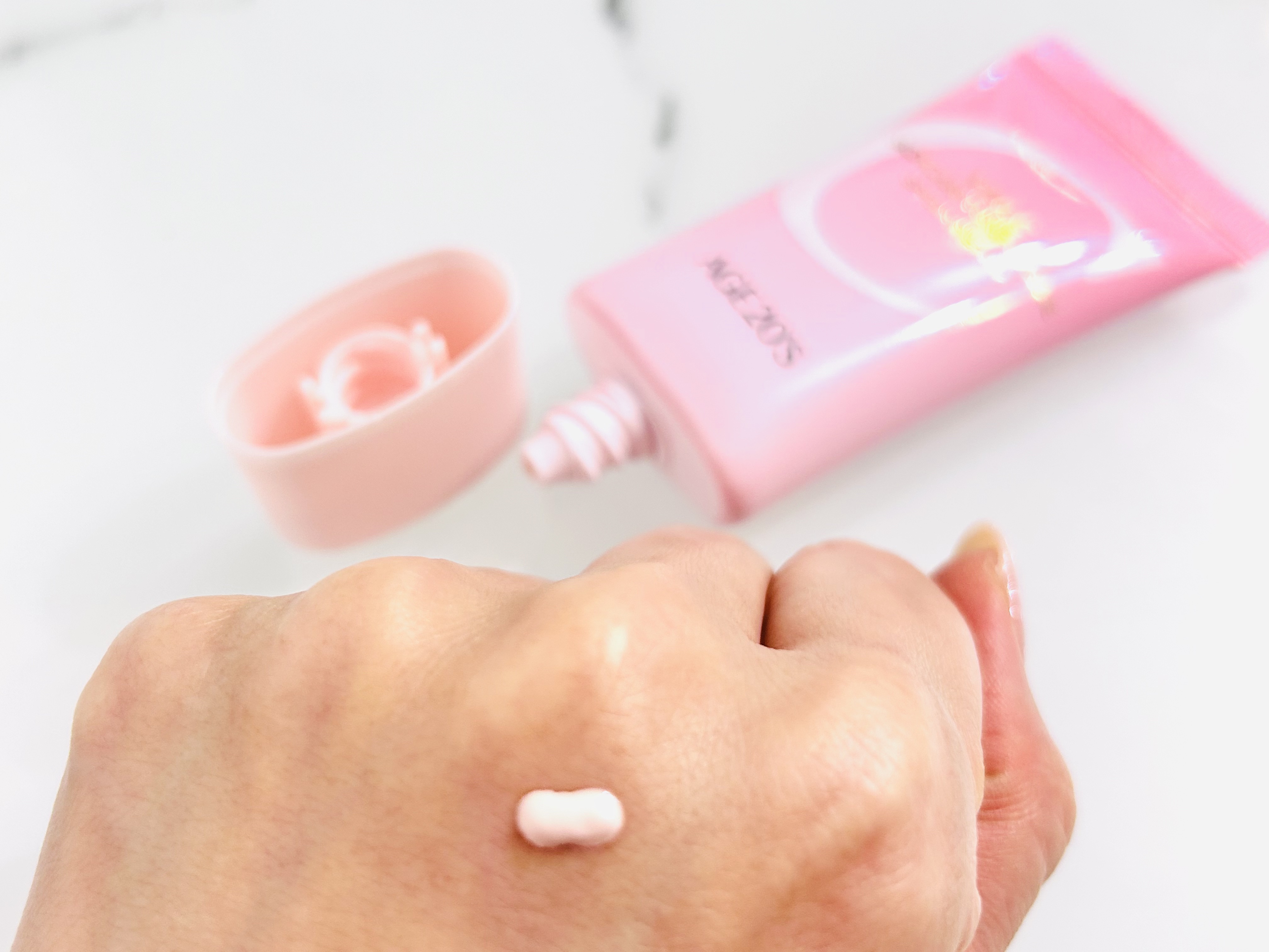 ビタシースキンケアトンアップ化粧下地/AGE20’s/化粧下地を使ったクチコミ（3枚目）