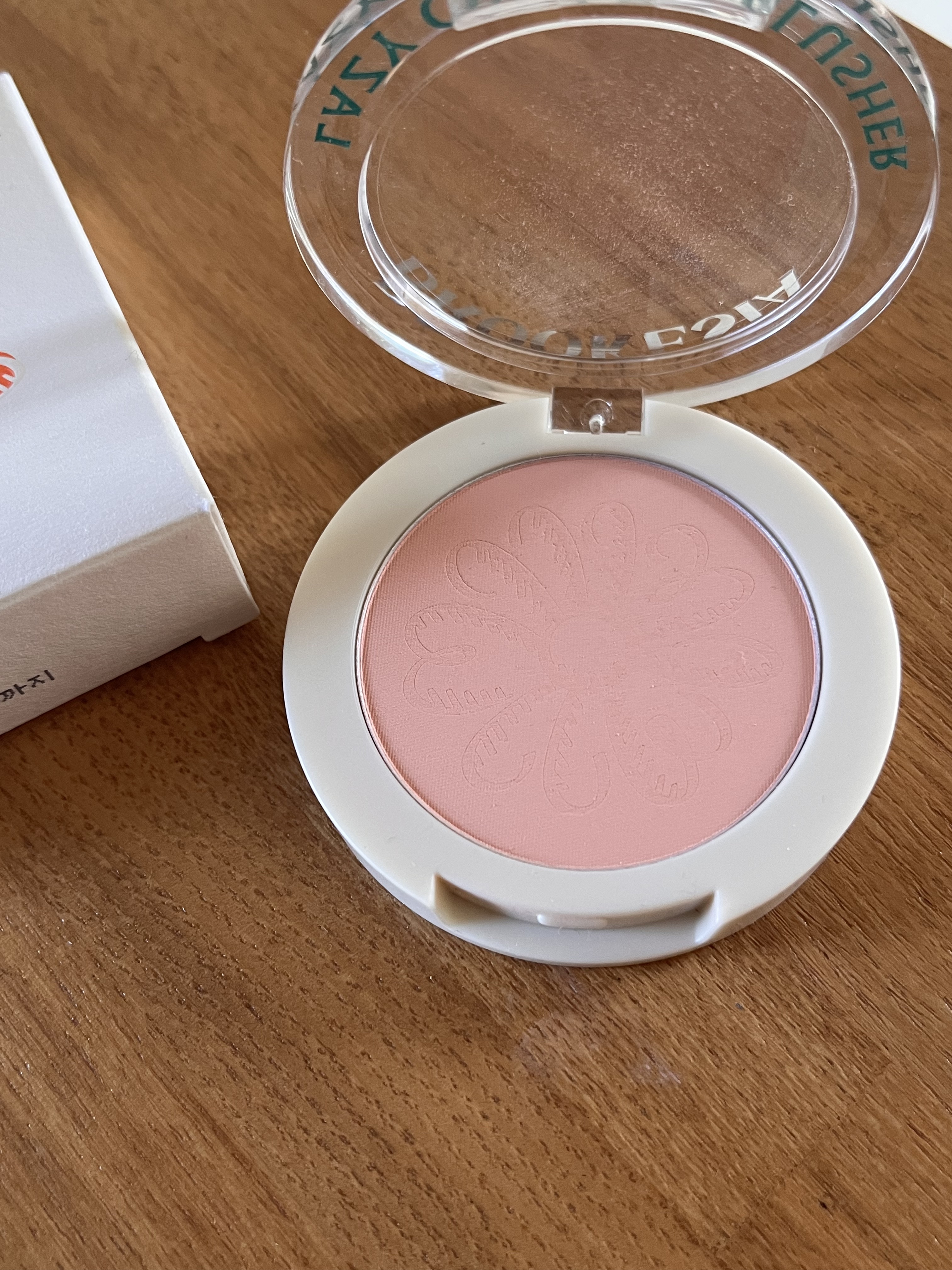 レイジー シフォン チーク #1 ローズベイ/BROOKESIA/パウダーチークを使ったクチコミ（2枚目）