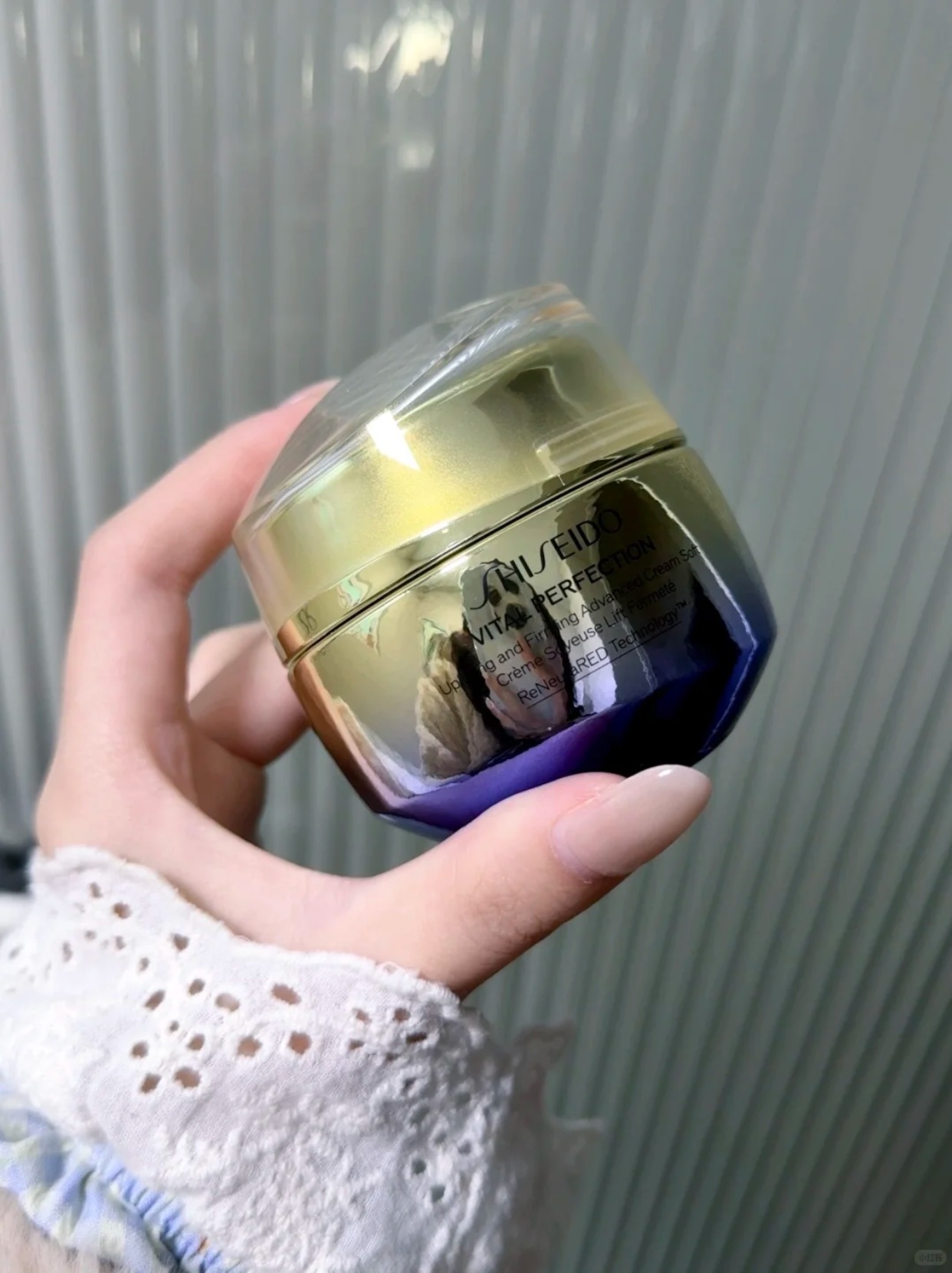 ツバキのクチコミ「最近、鏡を見るたびに「なんだかどんよりしてる？」と感じることが増えてきて…。 大人の肌悩みに寄.....」（3枚目）