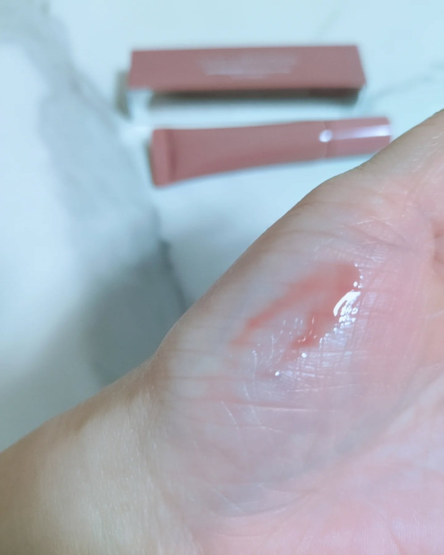 リッププレッションメタルセラムグロス/JUNG SAEM MOOL/リップグロスを使ったクチコミ(4枚目)