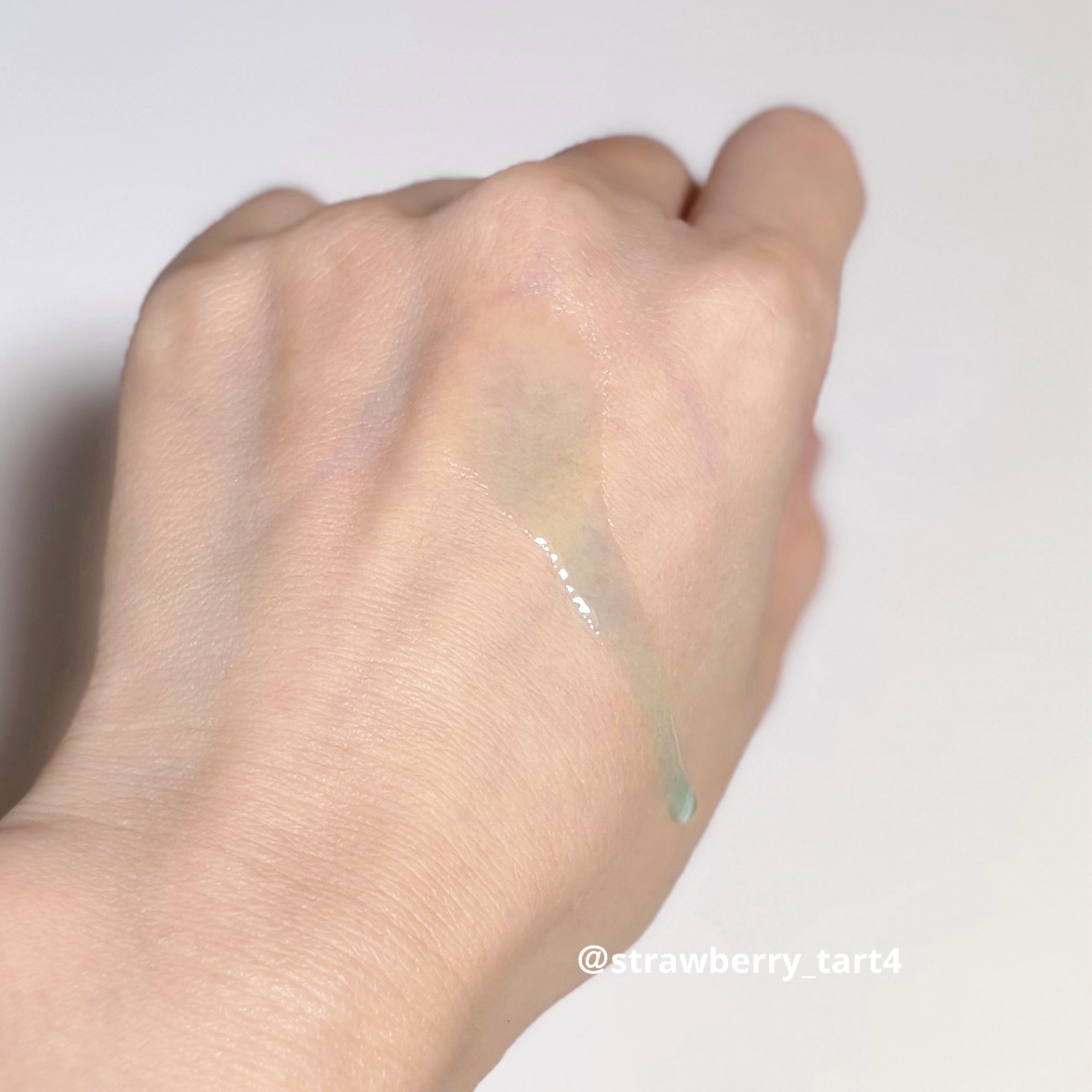 アゼライン酸16BBスージングセラム/MEDICUBE/美容液を使ったクチコミ（2枚目）