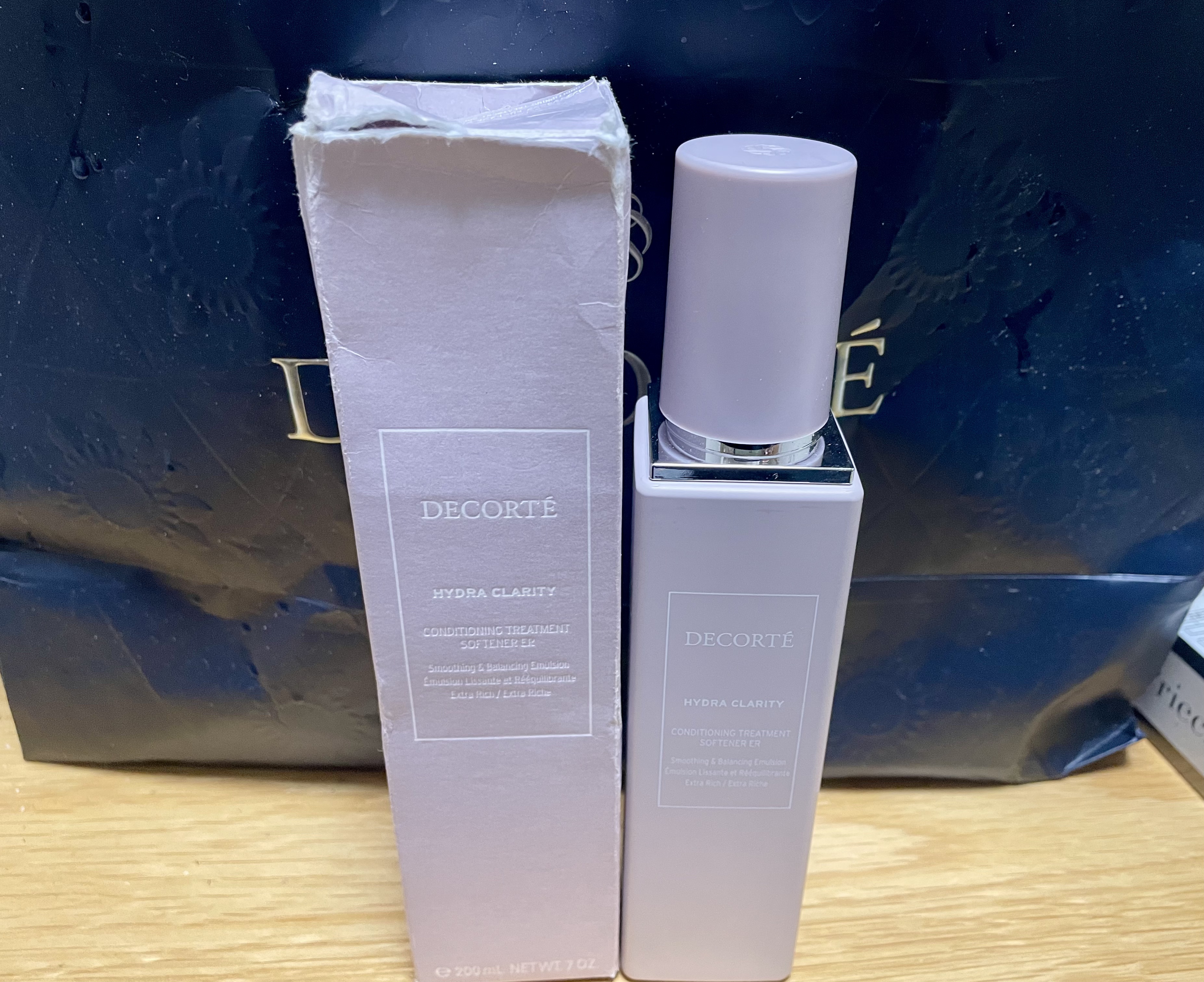 イドラクラリティ コンディショニング トリートメント ソフナー ER(エクストラリッチ) /DECORTÉ/乳液を使ったクチコミ（1枚目）