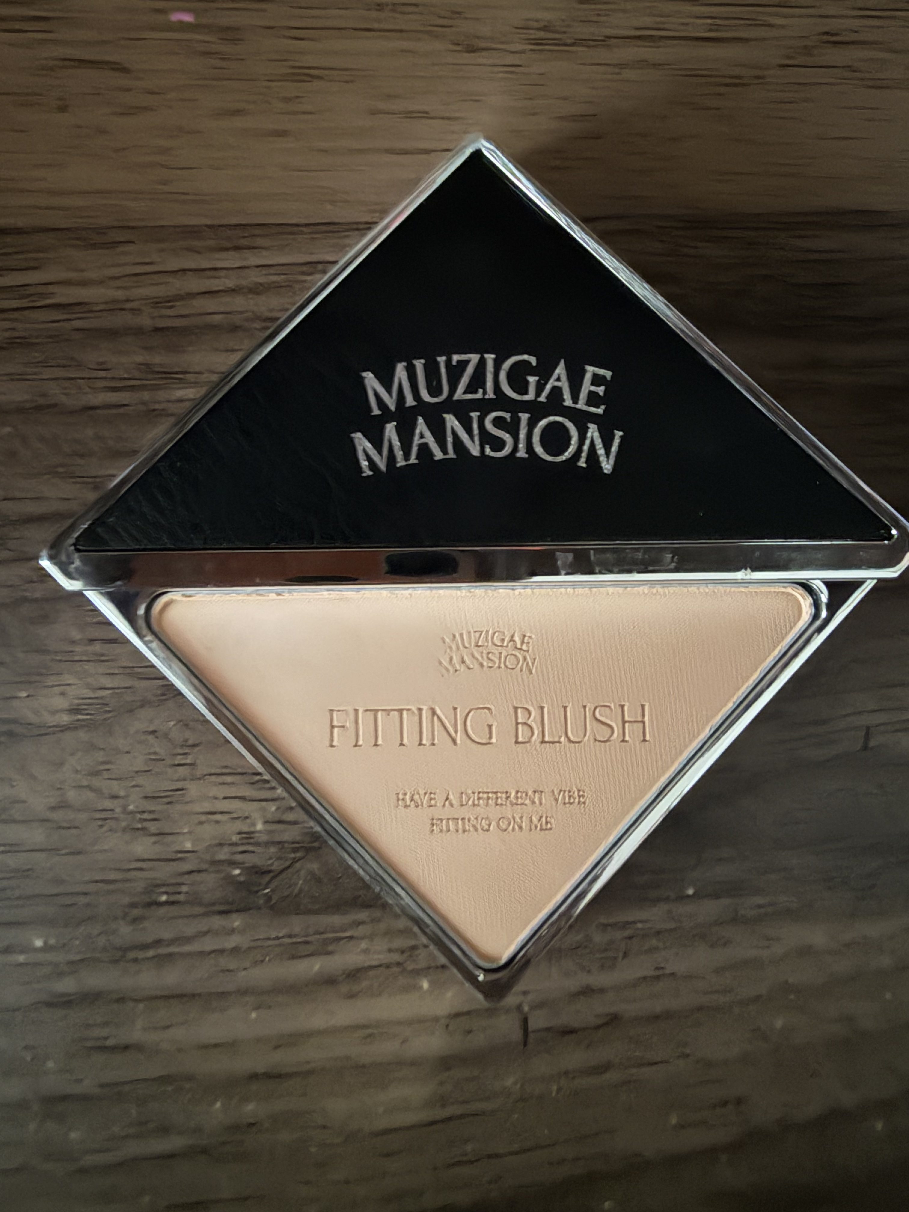 フィッティングブラッシュ 05 FIND/MUZIGAE MANSION/パウダーチークを使ったクチコミ（1枚目）