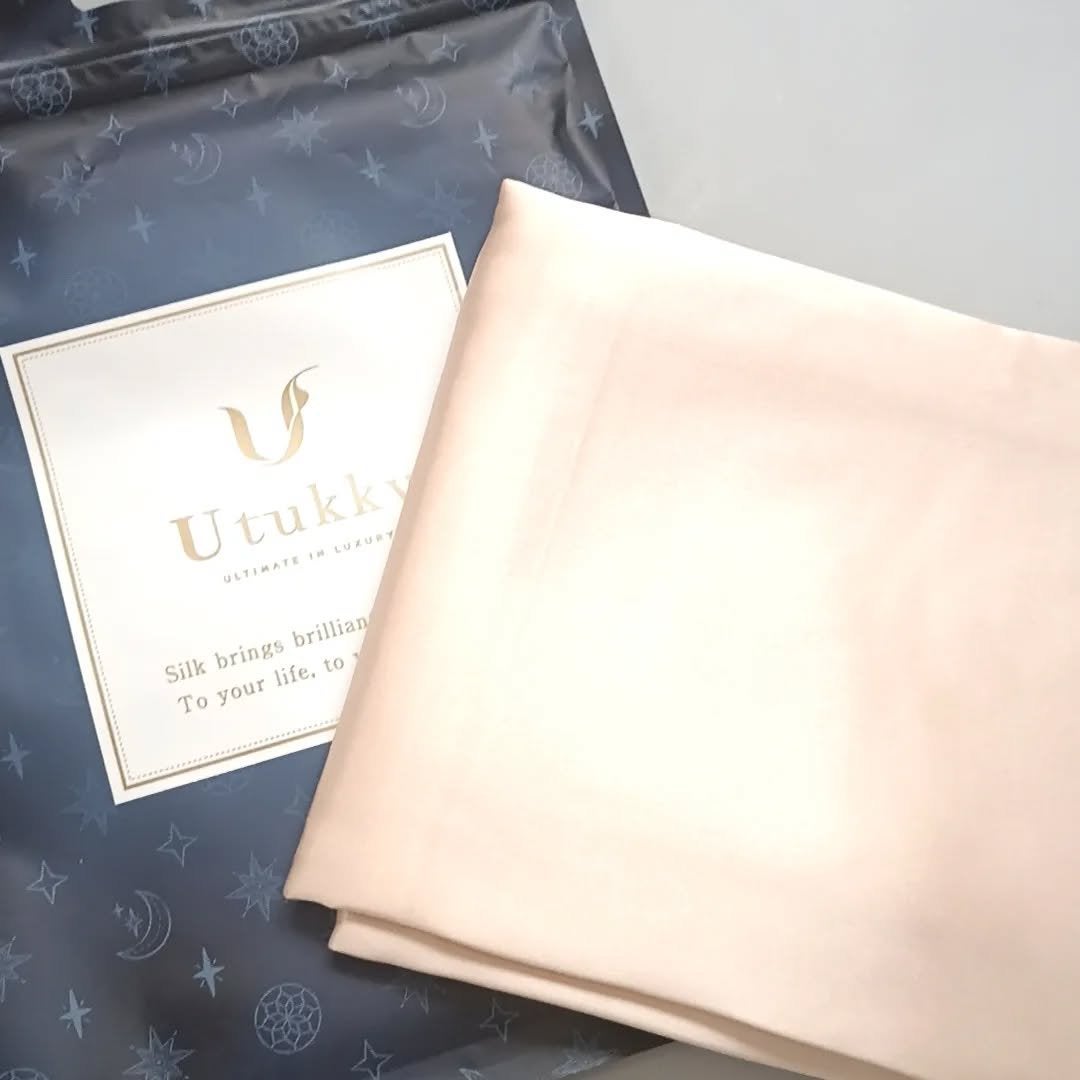 シルク枕カバー/Utukky/ヘアケアグッズを使ったクチコミ(1枚目)