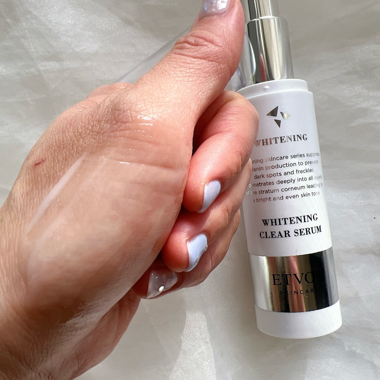 ホワイトニングクリアセラム/エトヴォス/美容液を使ったクチコミ（3枚目）