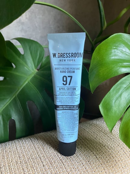 パフュームハンドクリーム /ダブルドレスルーム/ハンドクリームを使ったクチコミ(1枚目)