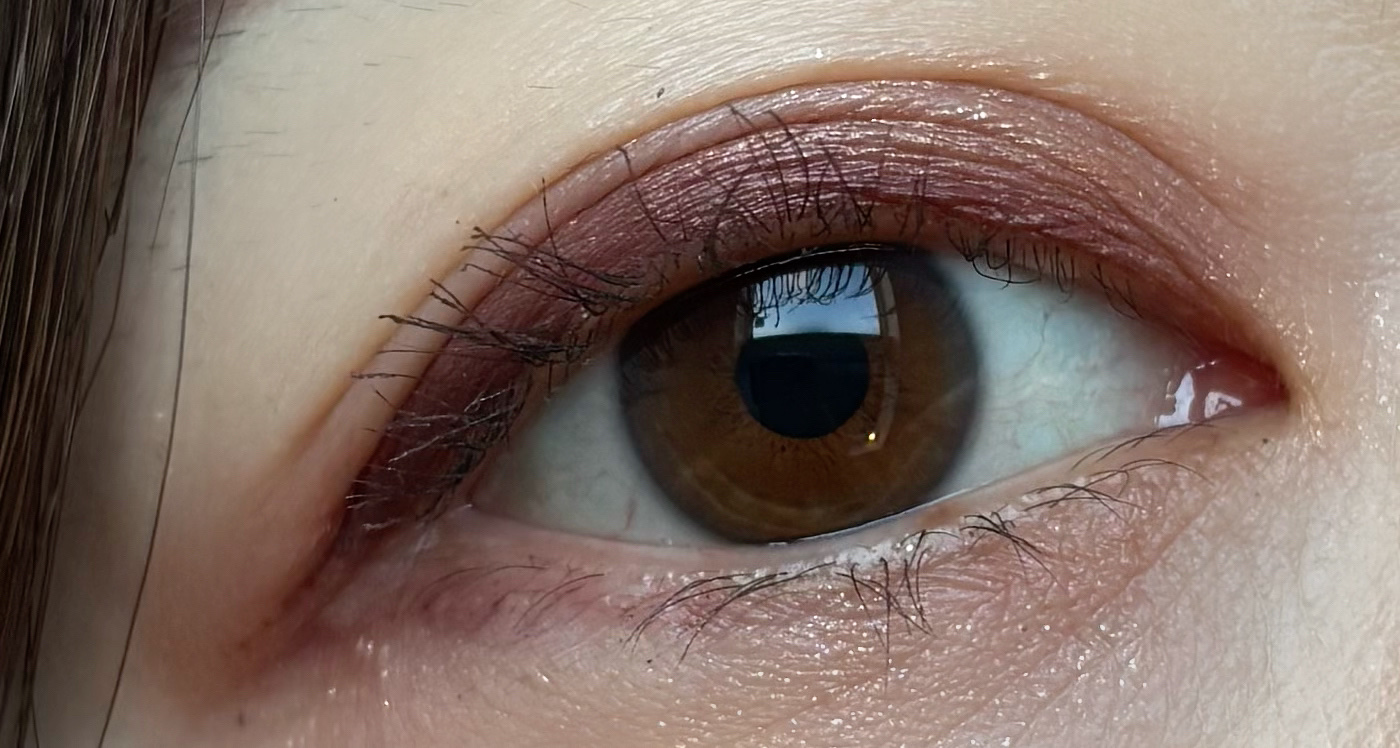 クチュール ミニ クラッチ/YVES SAINT LAURENT BEAUTE/アイシャドウパレットを使ったクチコミ（3枚目）