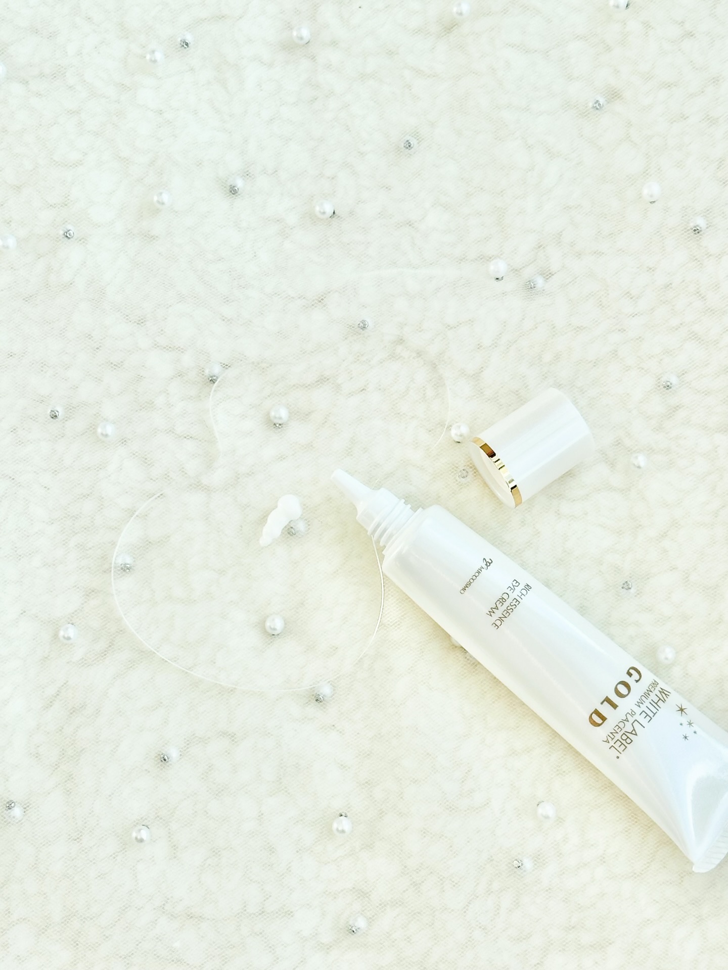 金のプラセンタもっちり白肌濃クマトリーナ/ホワイトラベル/アイケア・アイクリームを使ったクチコミ（2枚目）