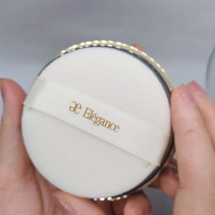 ラ プードル オートニュアンス/Elégance/プレストパウダーを使ったクチコミ(6枚目)