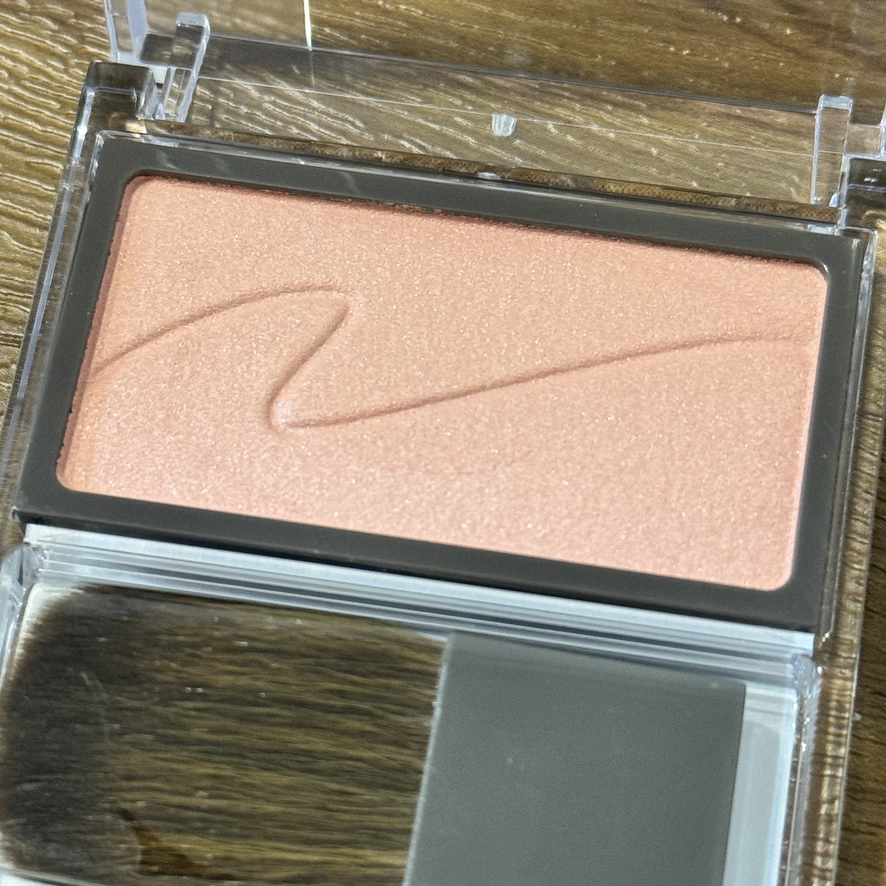 チークブラッシュ/CEZANNE/パウダーチークを使ったクチコミ（2枚目）