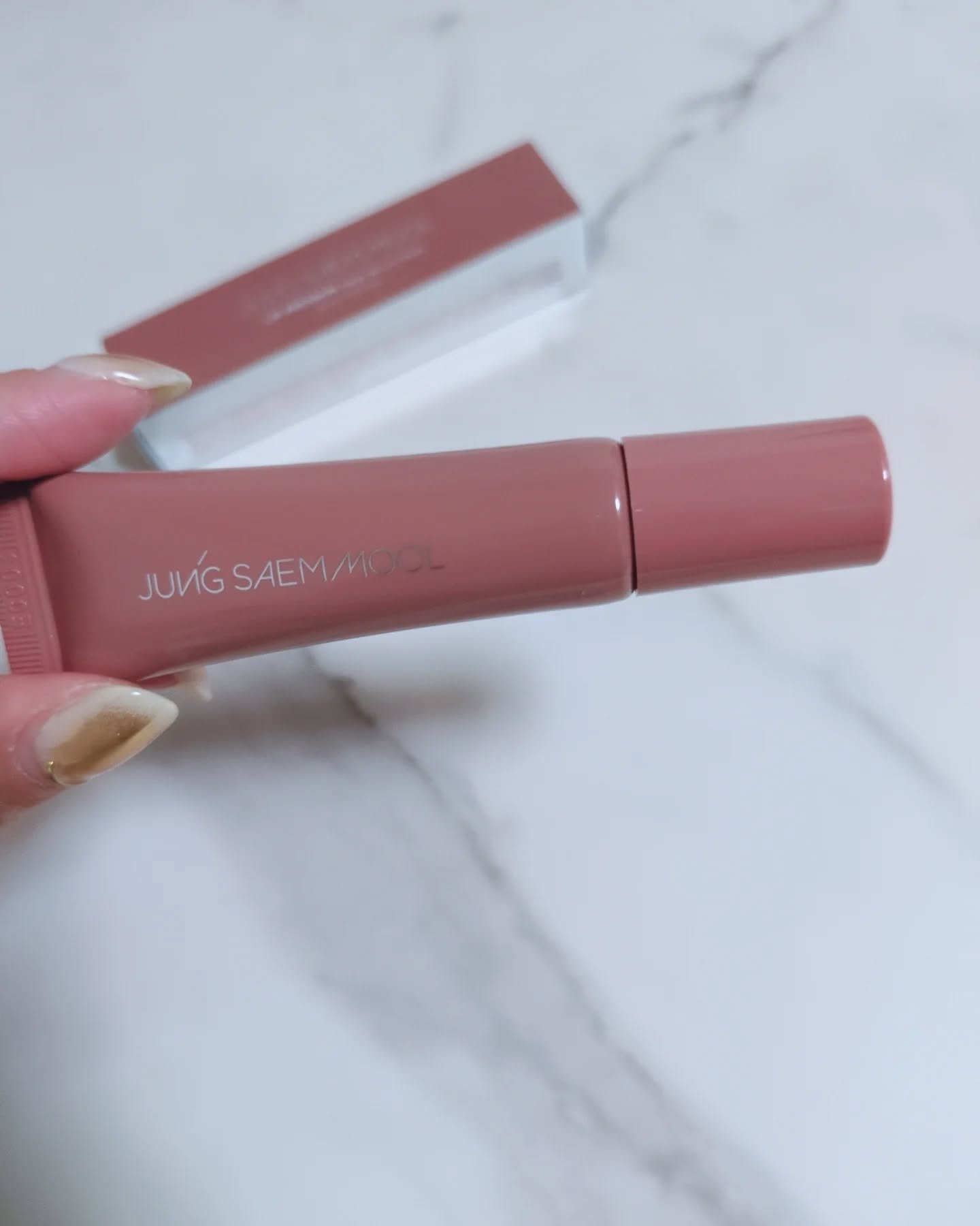 リッププレッションメタルセラムグロス/JUNG SAEM MOOL/リップグロスを使ったクチコミ（2枚目）