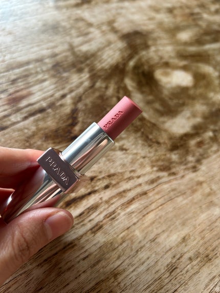 プラダ ライト グローイング リップバーム U018 ピンク/PRADA BEAUTY/リップバームの画像