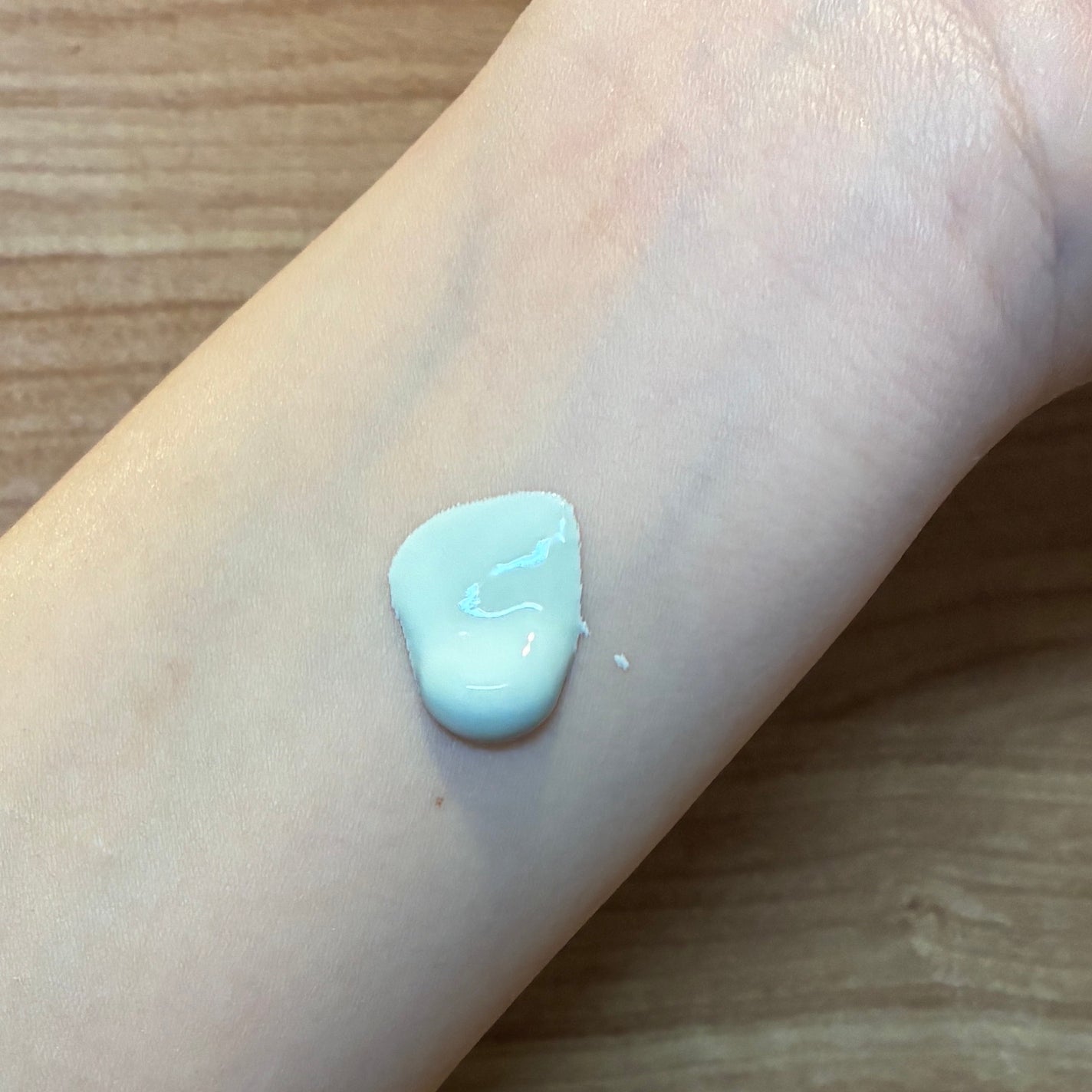 トーンアップ スキン デザイナー/Visée/化粧下地を使ったクチコミ(3枚目)