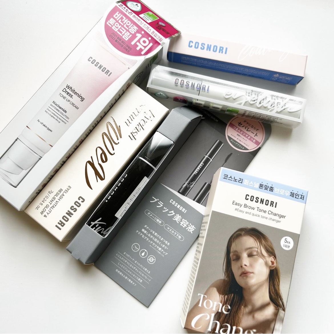 ˚*.꒰ 今日の購入品紹介はこちらです ꒱.*˚

この度#cosnori 様から沢山送っていただいた商品です‎🤍
ありがとうございます🙇🏼‍♀️

① #ロングアクティブアイラッシュセラム 
まつパをしていてまつ毛美容液は必