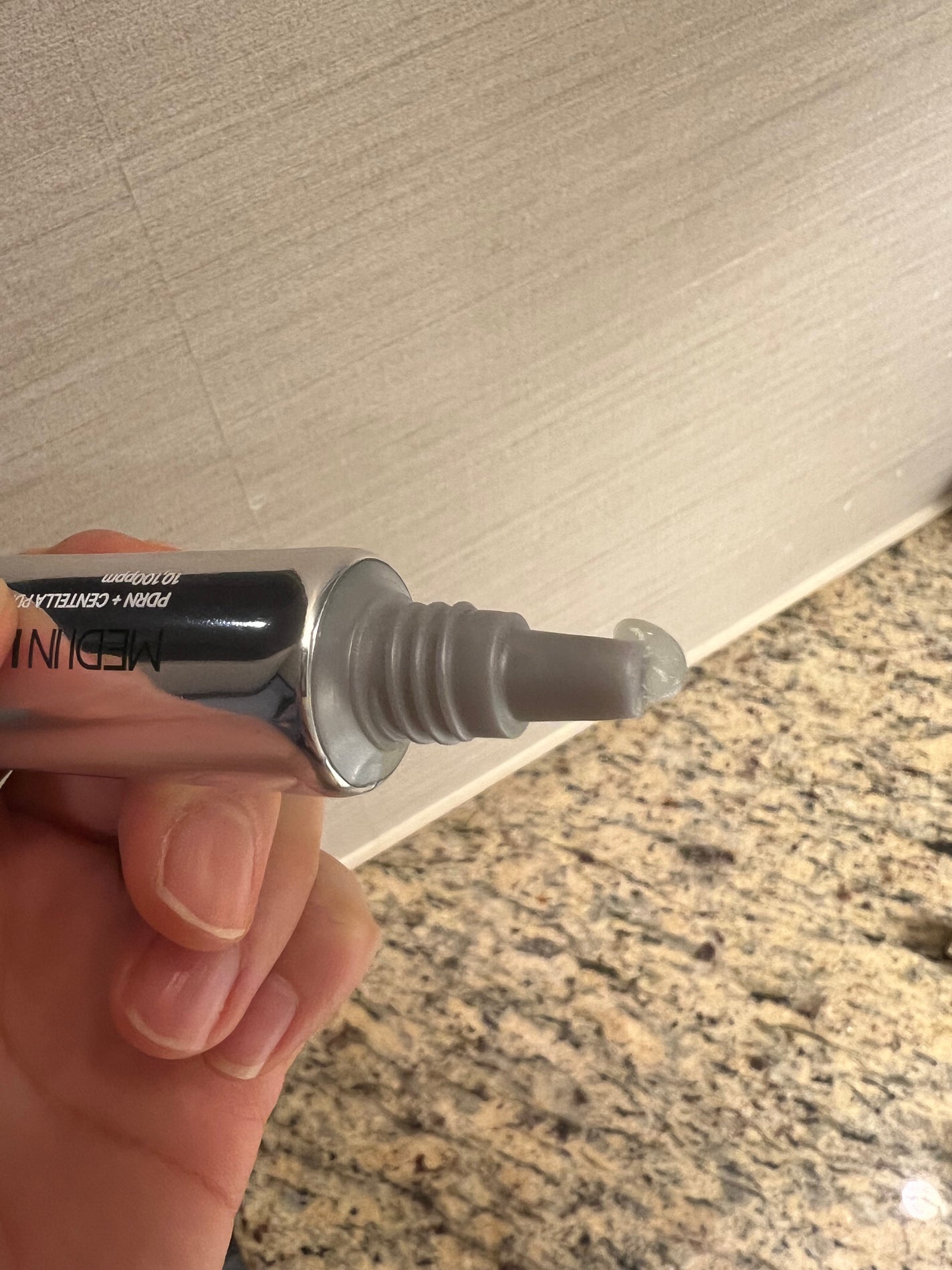 デュアルPDRNカーミングクリーム/MEDI IN LAB/フェイスクリームを使ったクチコミ(2枚目)