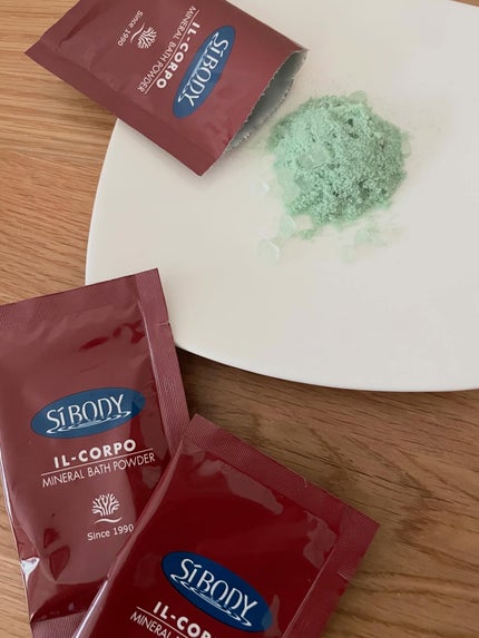 ミネラルバスパウダーオリジナル/イルコルポ/無機塩系入浴剤を使ったクチコミ(2枚目)