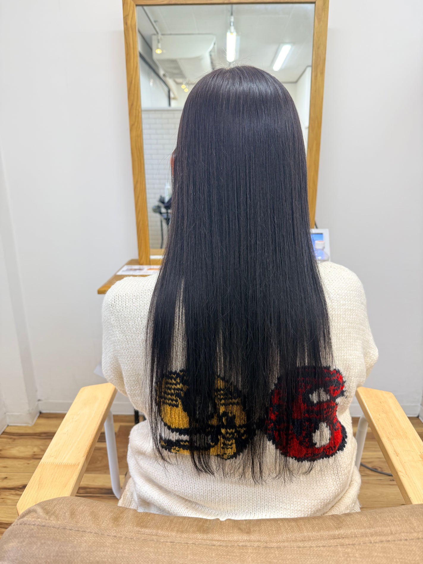 しのち☀️フォロバ100 on LIPS 「明日はついに元旦那さんとのお別れの日美容院に行ってきました✂️..」(1枚目)