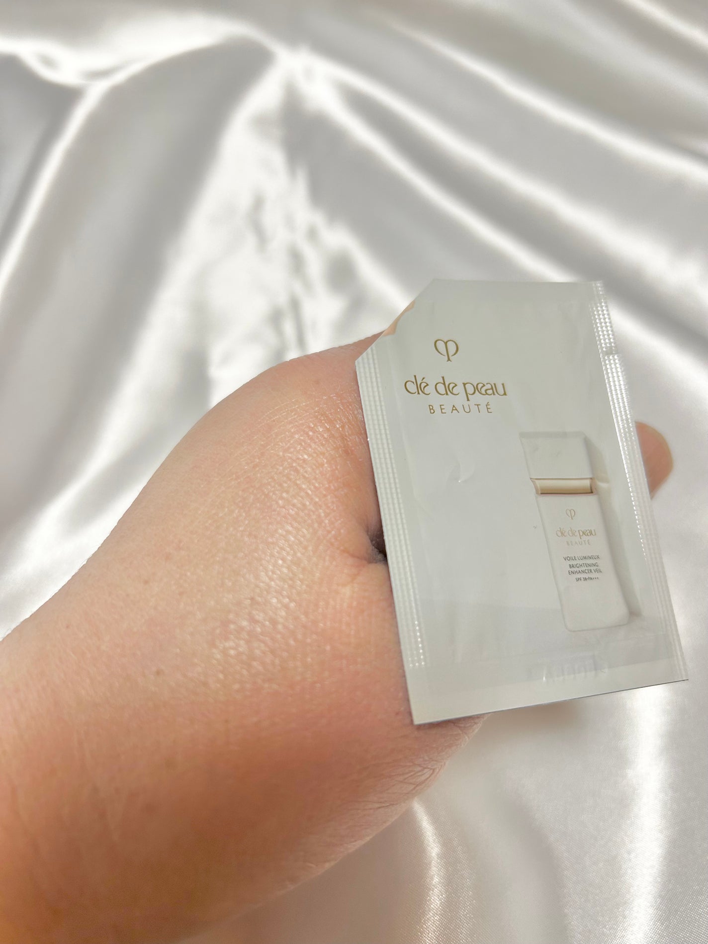 ヴォワールコレクチュールn/クレ・ド・ポー ボーテ/化粧下地を使ったクチコミ(4枚目)