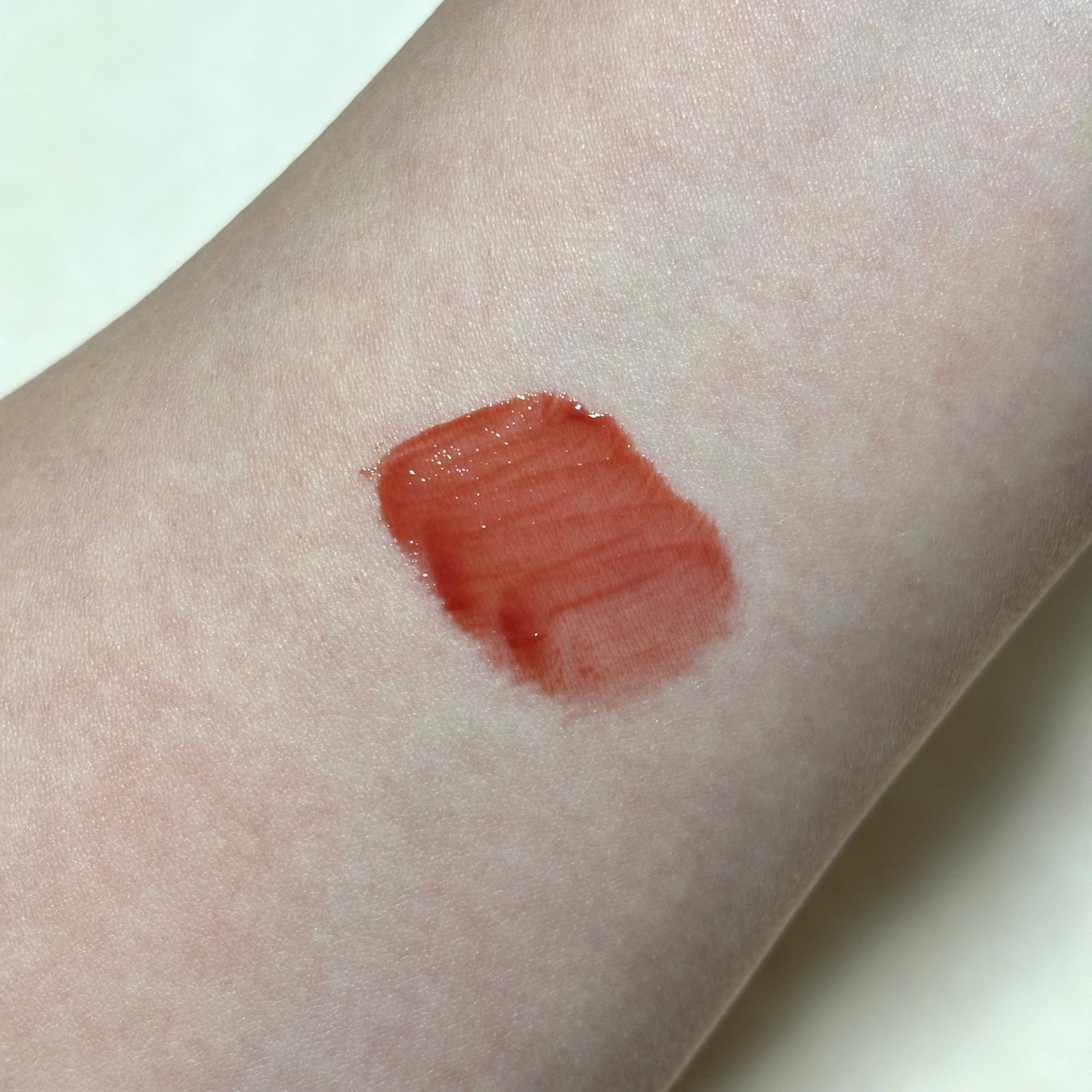 ロウグロウジェルティント/hince/リップティントを使ったクチコミ(2枚目)