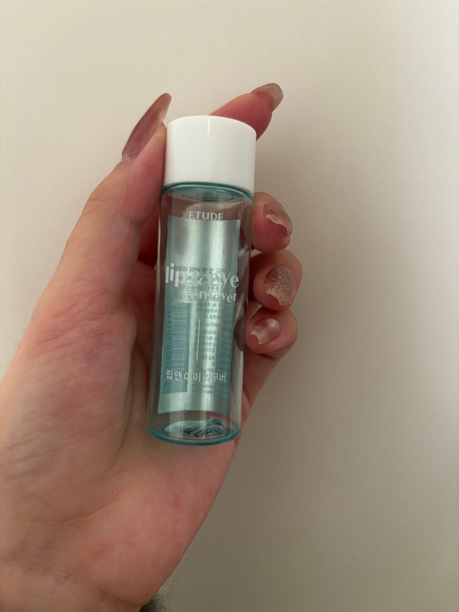 ETUDE リップ&アイメイクリムーバーのクチコミ「るんの使い切り！
ETUDE ポイントリムーバー
こちらもするん！って取れる
ただドラストとか.....」（1枚目）