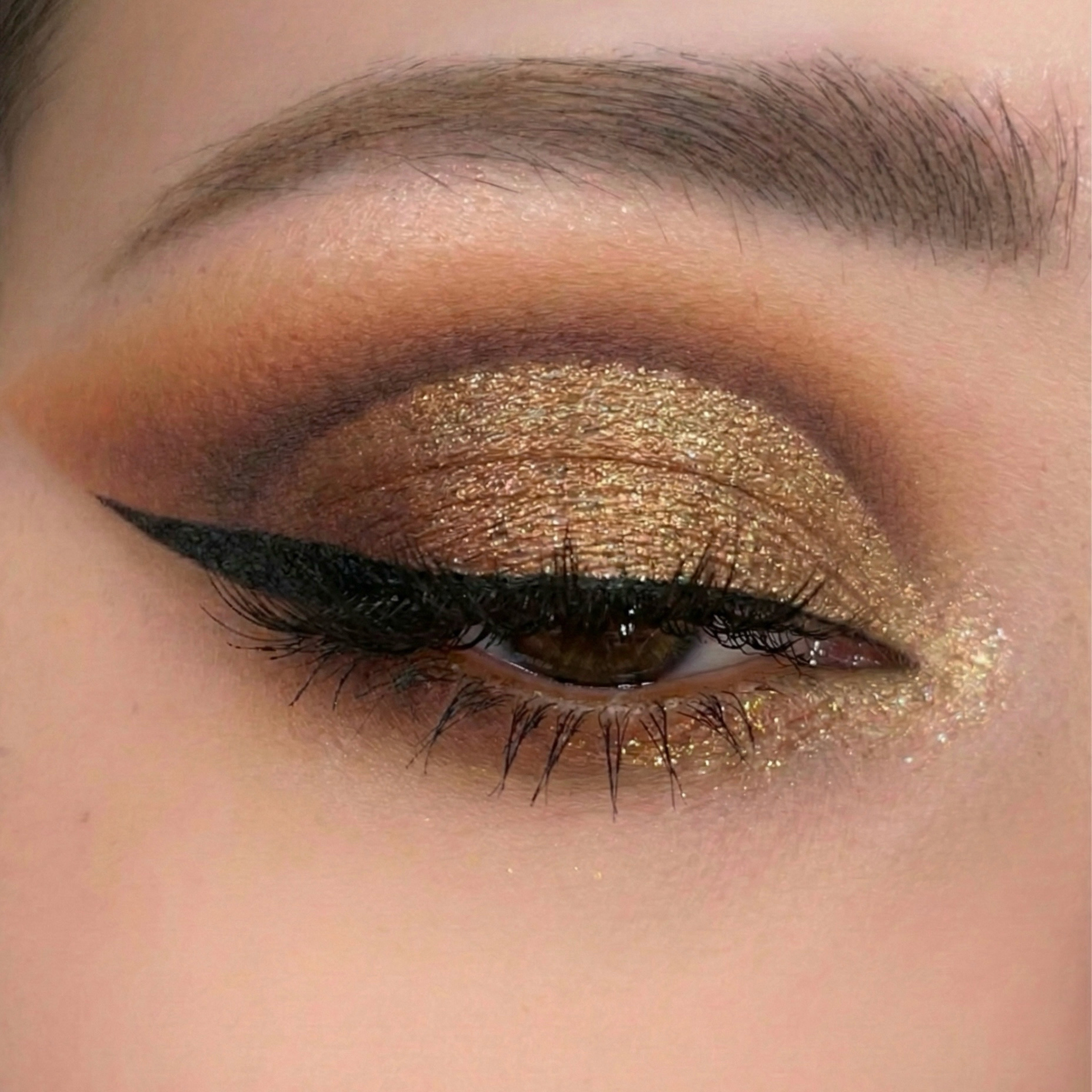 ソフトブラーリングアイパレット/wakemake/アイシャドウパレットを使ったクチコミ（3枚目）