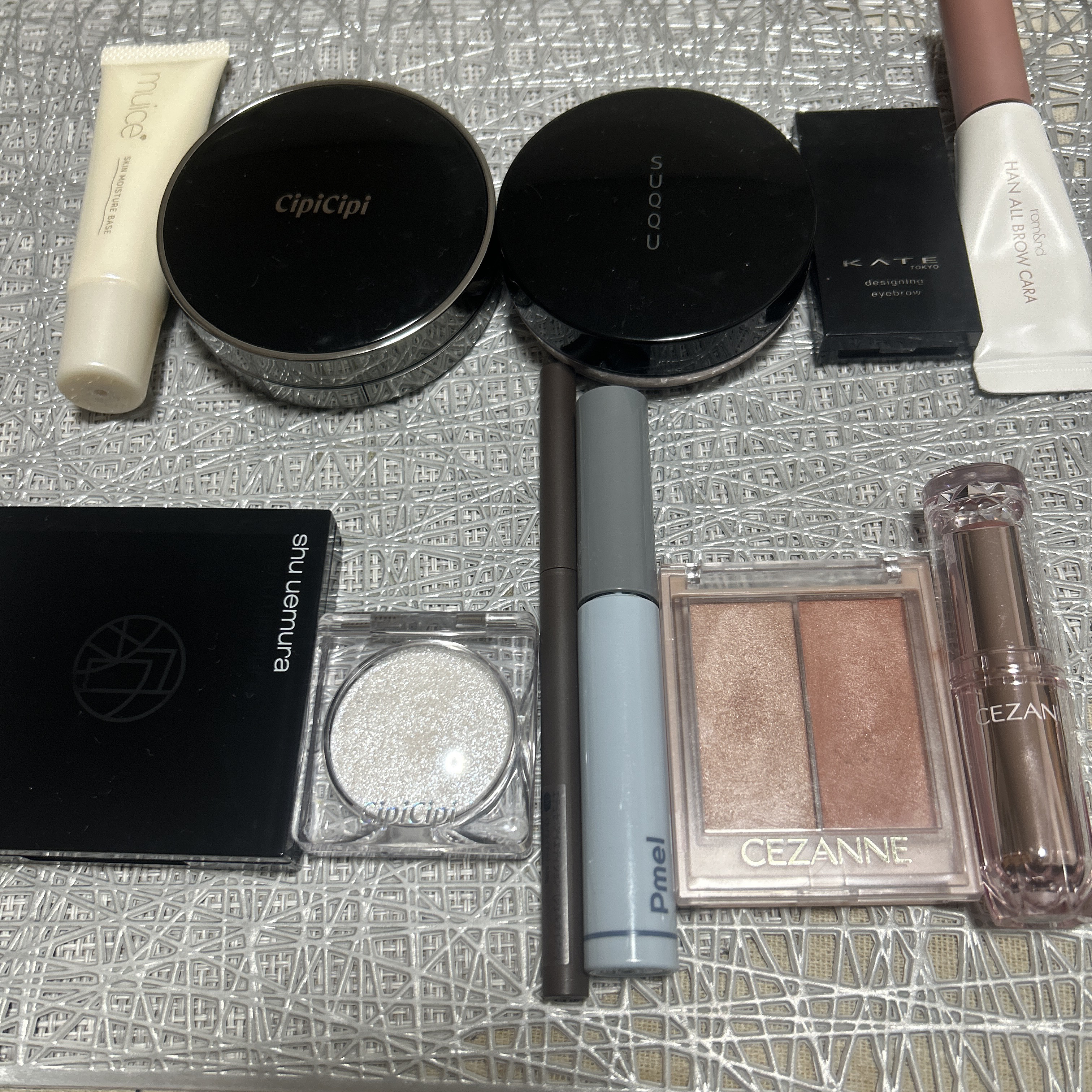 シピシピ フィットスキンクッション R/CipiCipi/クッションファンデーションを使ったクチコミ（1枚目）