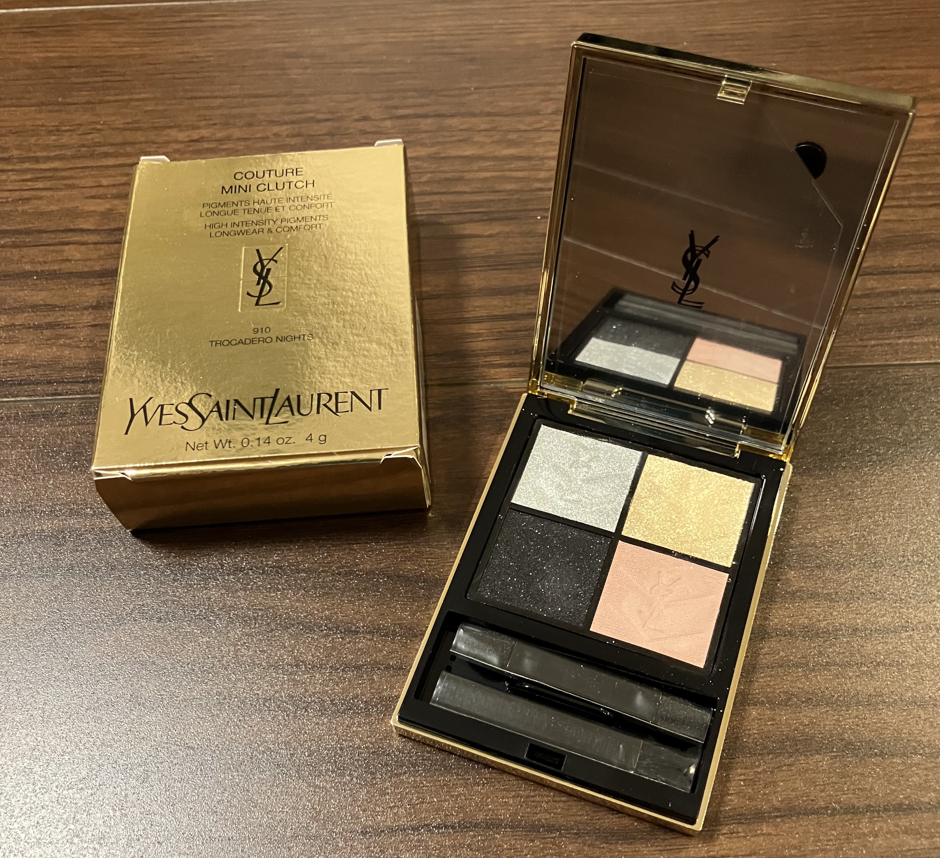 クチュール ミニ クラッチ/YVES SAINT LAURENT BEAUTE/アイシャドウパレットを使ったクチコミ（1枚目）