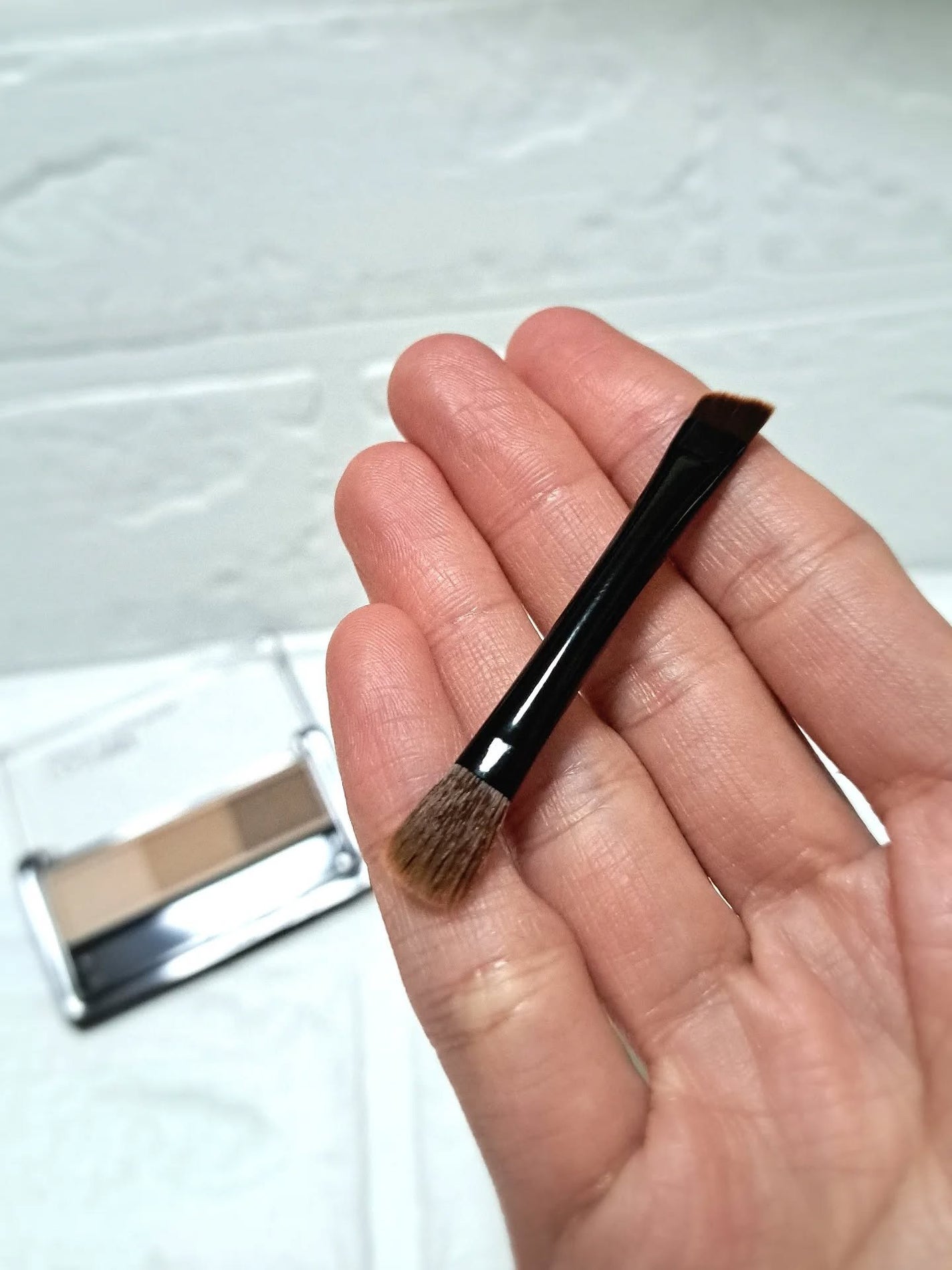 アイブロウ&シェードパウダー/CEZANNE/パウダーアイブロウを使ったクチコミ(3枚目)