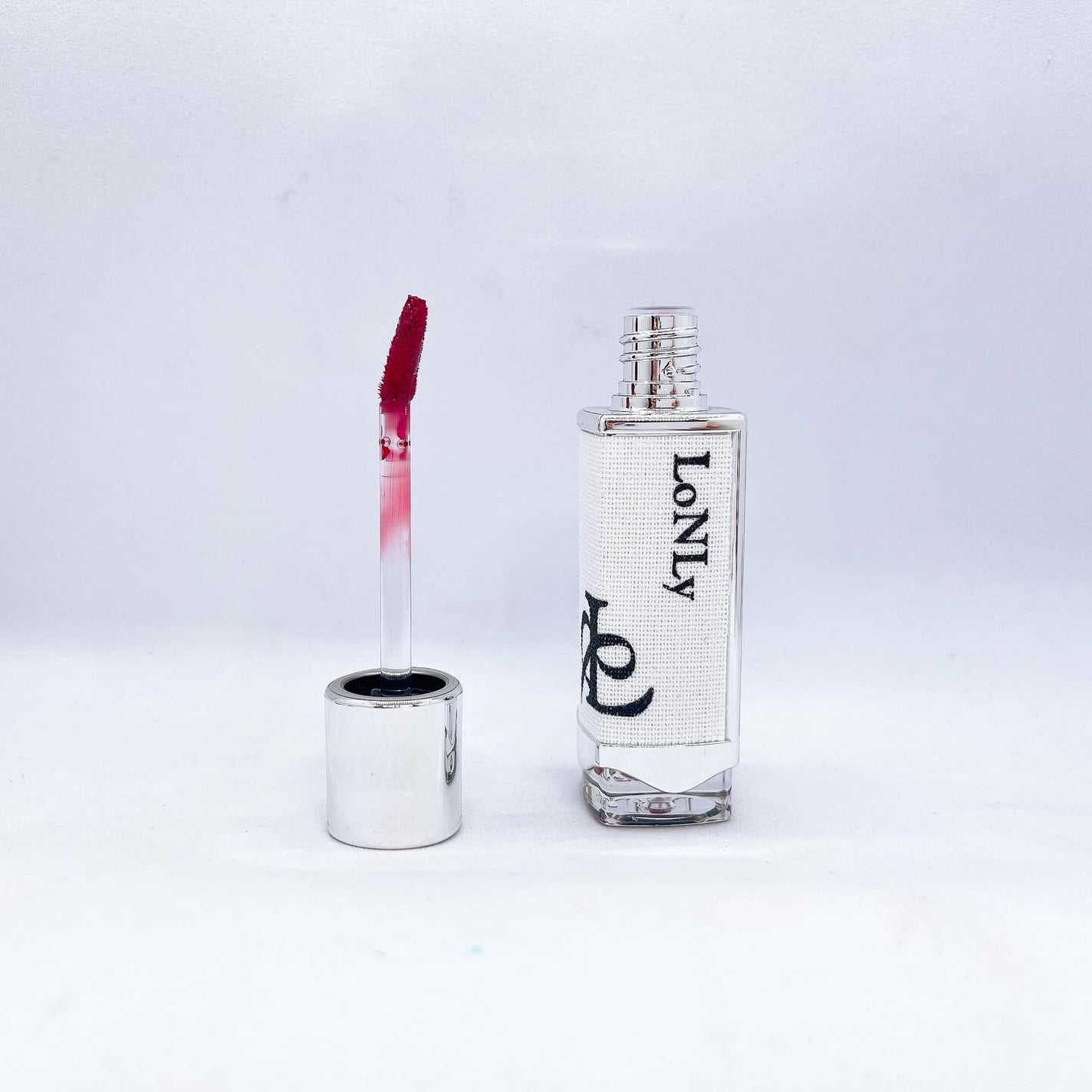 キャンドルライトジュレティント/LoNLy /リップティントを使ったクチコミ(3枚目)