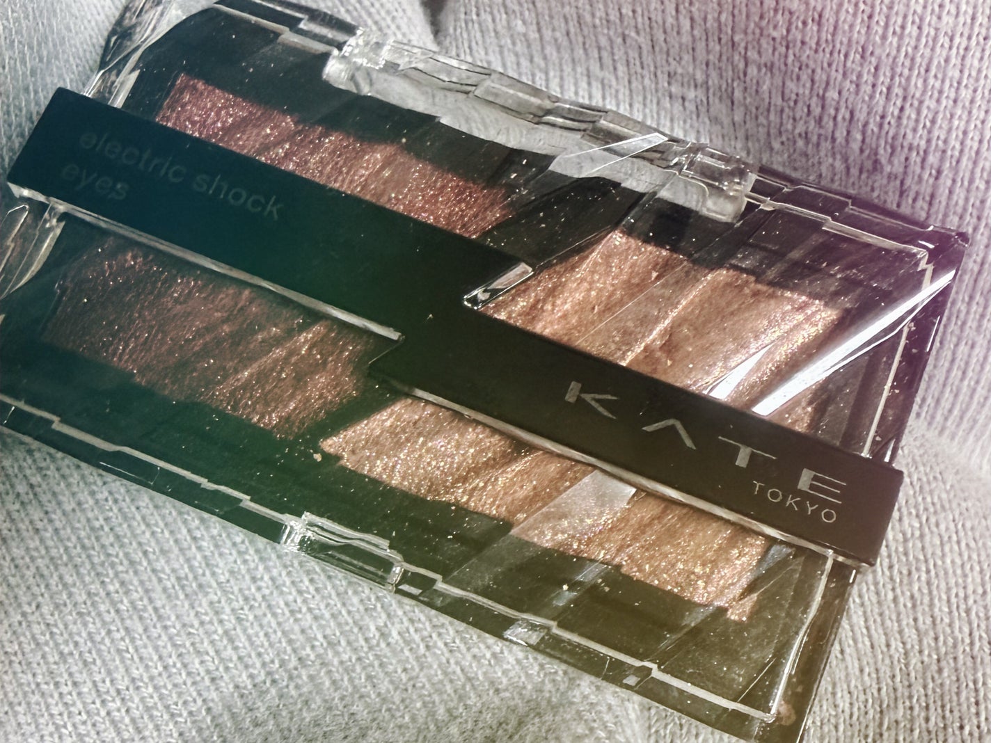 エレクトリックショックアイズ /KATE/アイシャドウパレットを使ったクチコミ(1枚目)