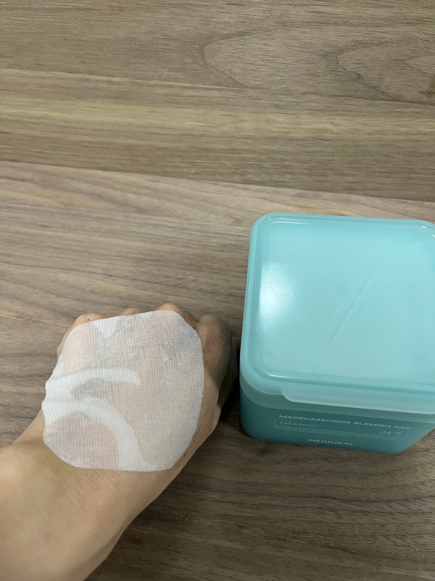 マデカッソシドブレミッシュパッド/MEDIHEAL/トナーパッドを使ったクチコミ(4枚目)