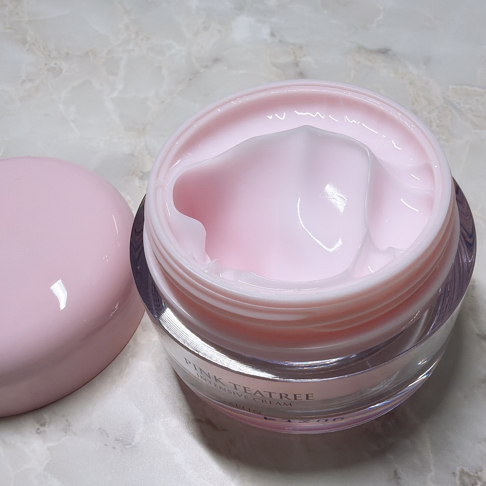 ピンクティーツリークリーム/APLIN/フェイスクリームを使ったクチコミ（2枚目）