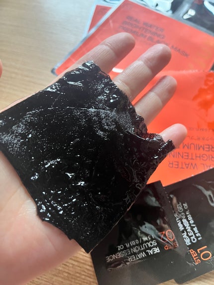 ジェイジュン ブラック水光マスク/JAYJUN/シートマスク・パックを使ったクチコミ(4枚目)