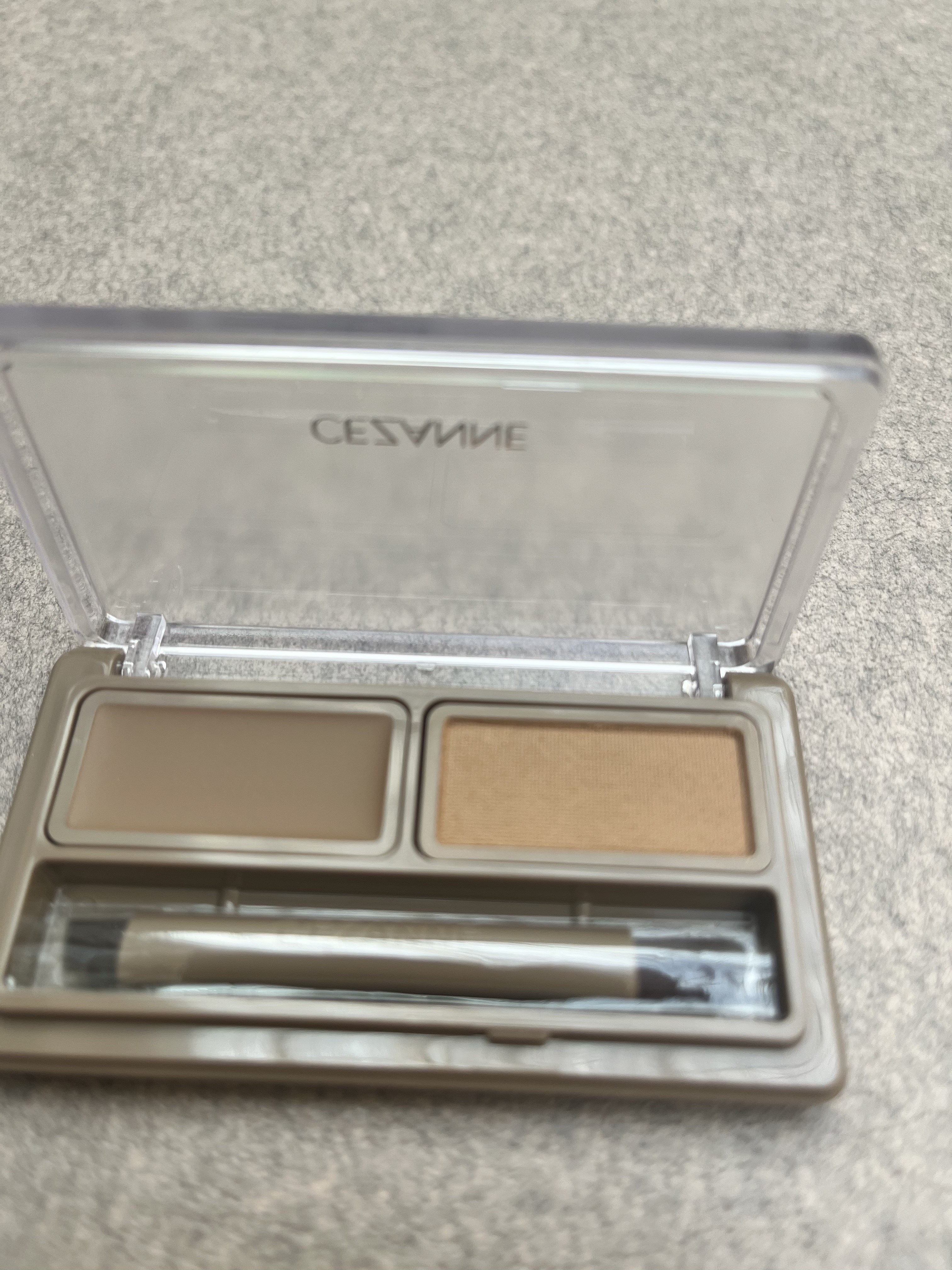 アイブロウワックス＆パウダー/CEZANNE/アイブロウを使ったクチコミ（3枚目）