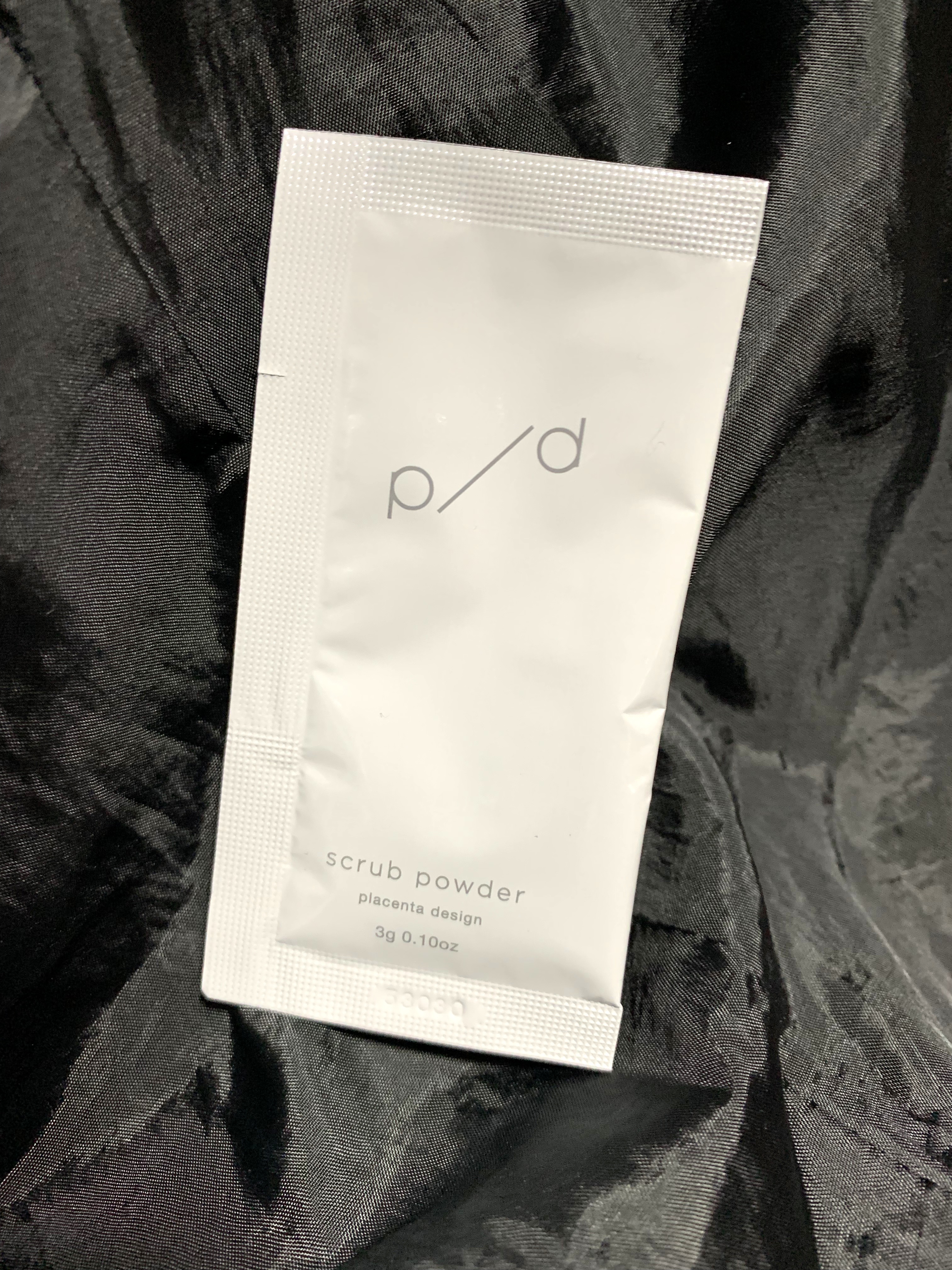 p/d スクラブパウダー/p/d/スクラブ・ゴマージュを使ったクチコミ（1枚目）