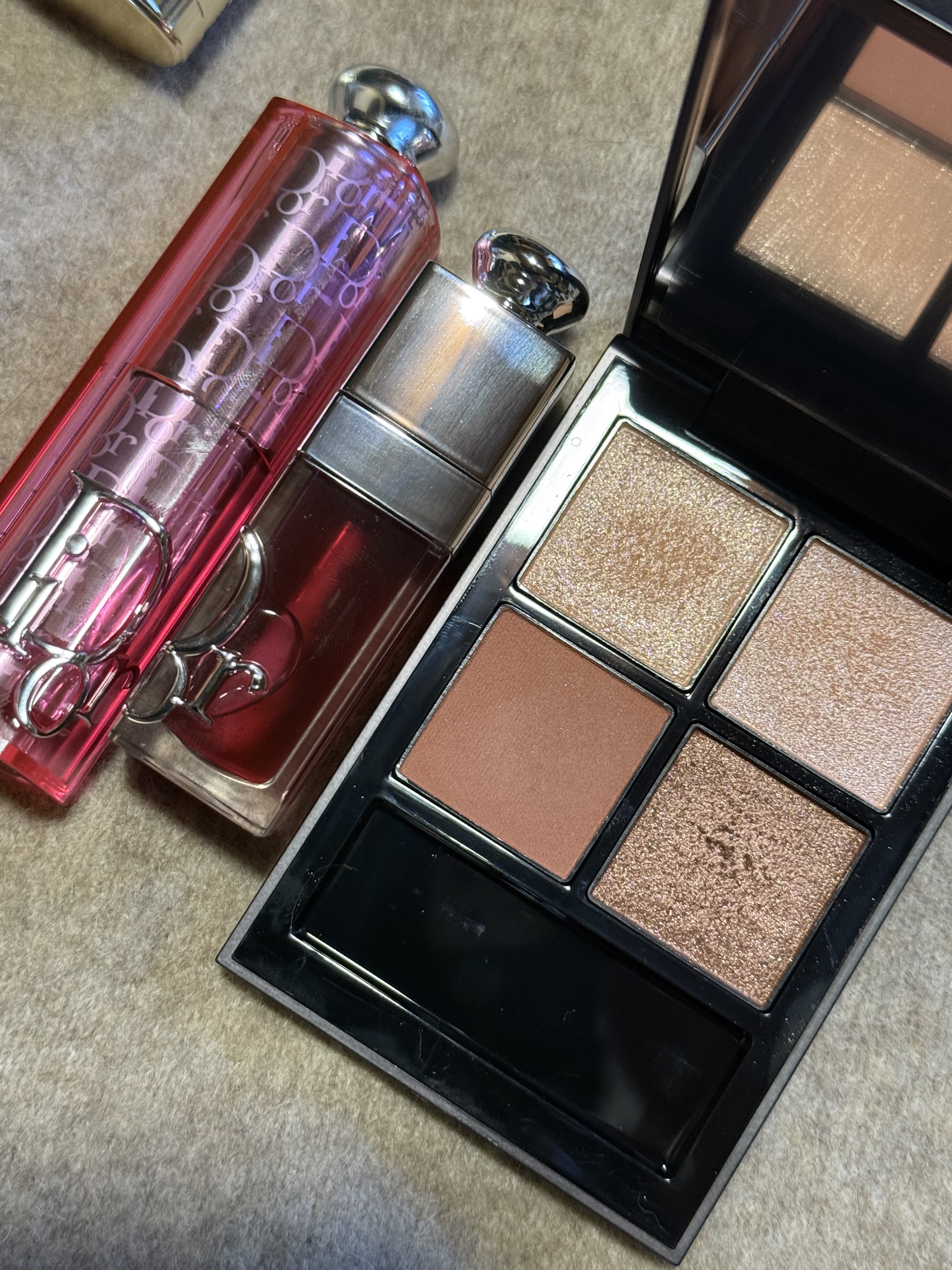 バックステージ ロージー グロウ スティック/Dior/チークを使ったクチコミ（3枚目）