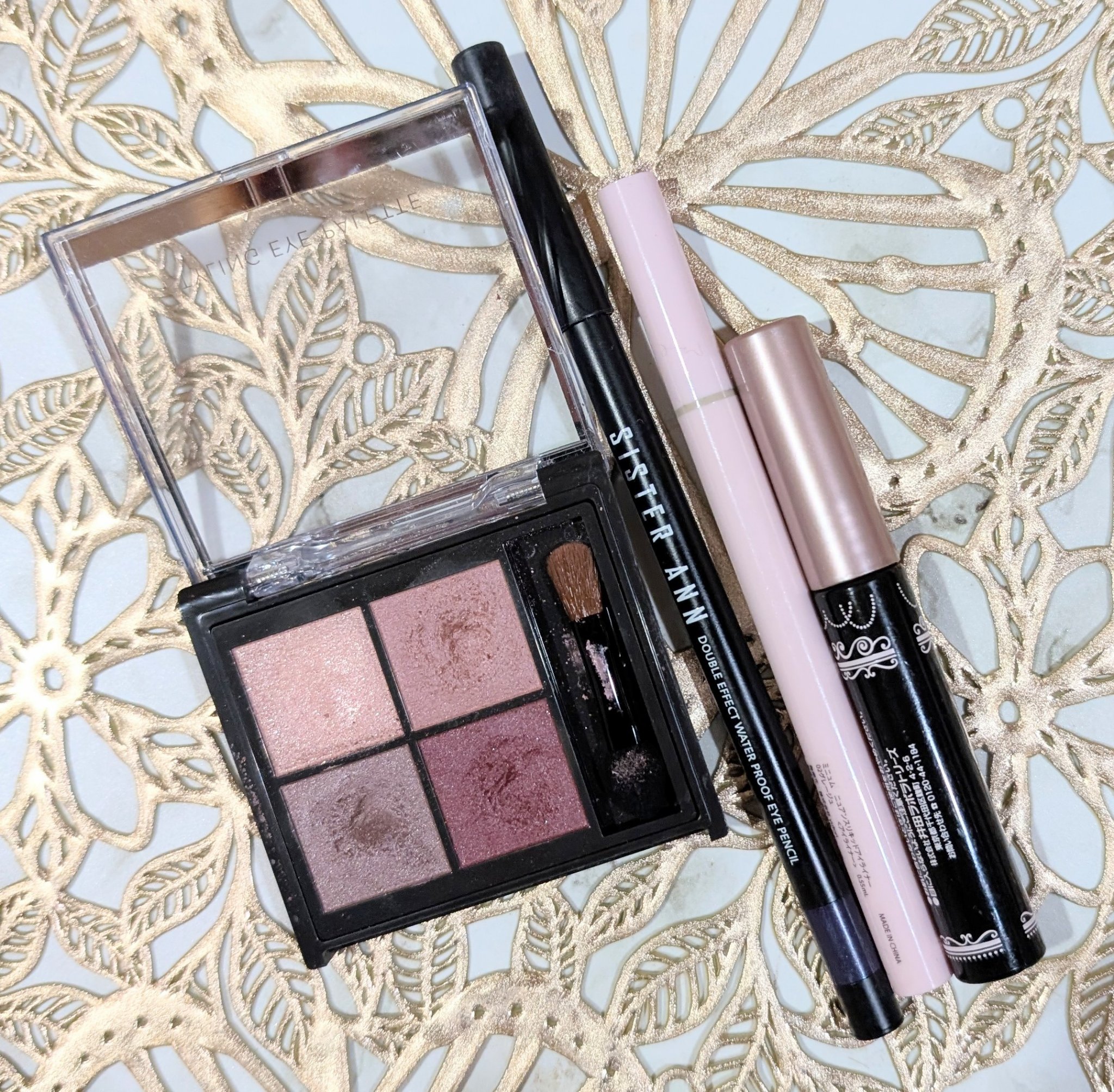 キスミー　フェルム　スタイリングアイパレット/キスミー フェルム/アイシャドウパレットを使ったクチコミ（1枚目）