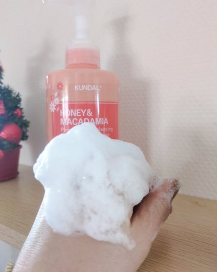 ハニー&マカデミア シャンプー&トリートメント『ウェディングブーケの香り』/KUNDAL/市販シャンプーを使ったクチコミ(4枚目)