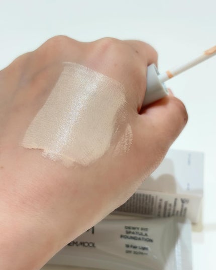DEWY FIT SPATULA FOUNDATION/JUNG SAEM MOOL/リキッドファンデーションを使ったクチコミ(3枚目)