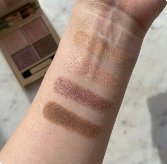 バーバリー アイ クアッド 01 ICONIC HONEY/Burberry Beauty/アイシャドウパレットを使ったクチコミ（3枚目）