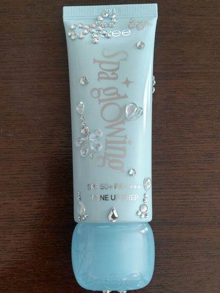 スパグロウUVトーンアップベース/fwee/化粧下地を使ったクチコミ(2枚目)