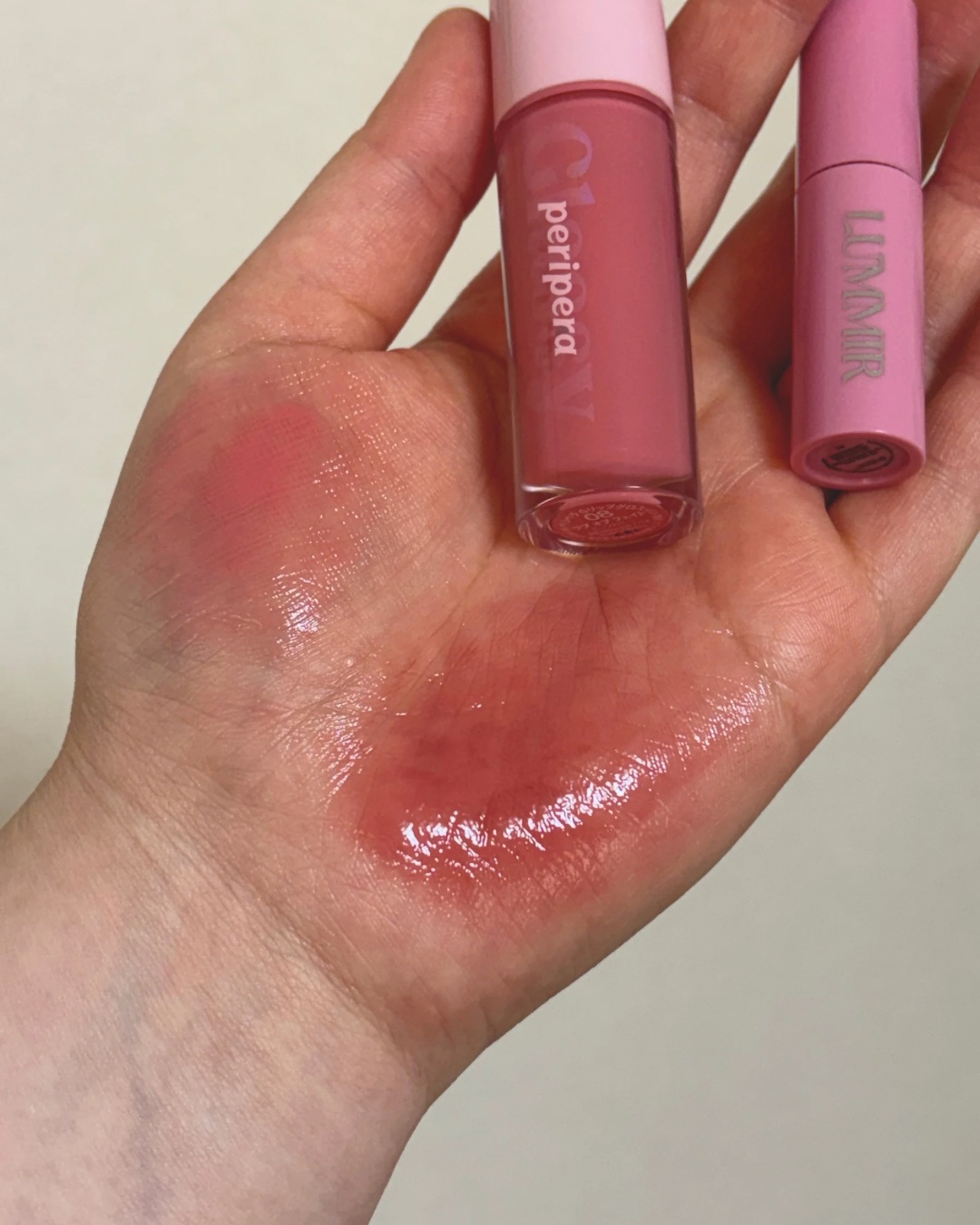 インク グラスティング リップ グロス 08 ラブ オブ フェイト(LOVE OF FATE)/PERIPERA/リップグロスを使ったクチコミ（2枚目）