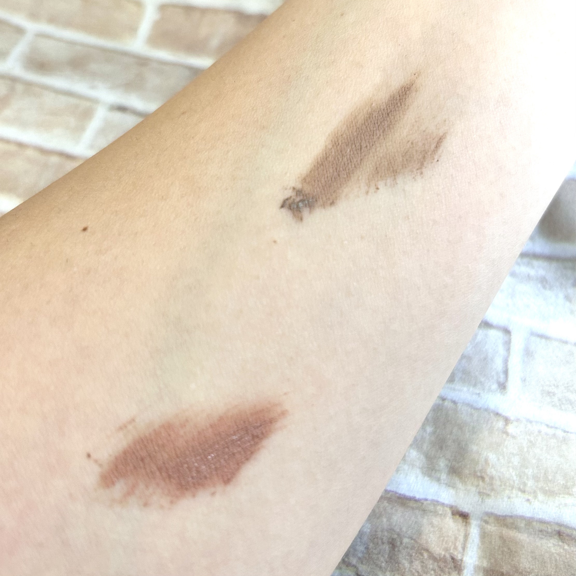 ＳＰ フラッフ ブロウ ムース/MAYBELLINE NEW YORK/眉マスカラを使ったクチコミ（3枚目）