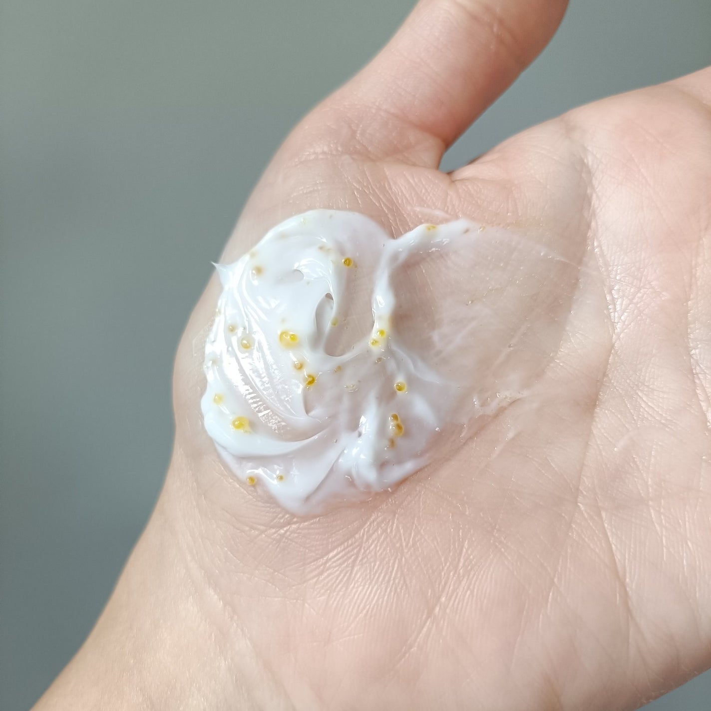 みるき フォロバ100 on LIPS 「d'Alba ビタトーニングカプセルクリーム🌟ビタミンカプセル..」(5枚目)