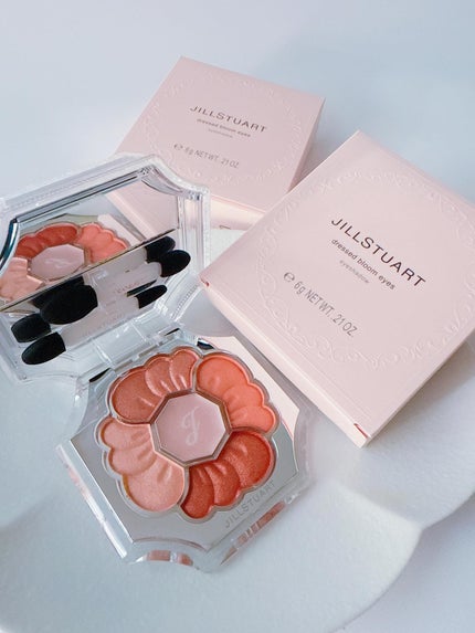 ジルスチュアート ドレスドブルーム アイズ/JILL STUART/アイシャドウパレットを使ったクチコミ(4枚目)