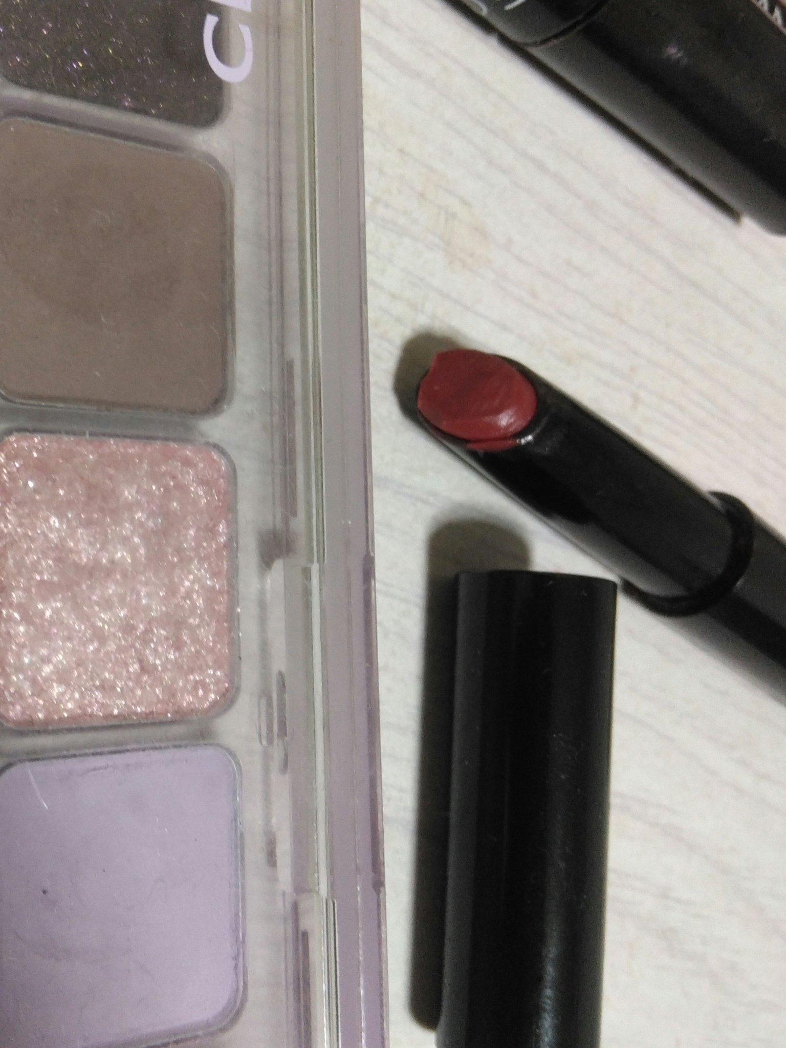 プロ アイ パレット エアー 105 DSG バイオレット(DEOKSUGUNG STONE WALL ROAD)/CLIO/アイシャドウパレットを使ったクチコミ（2枚目）