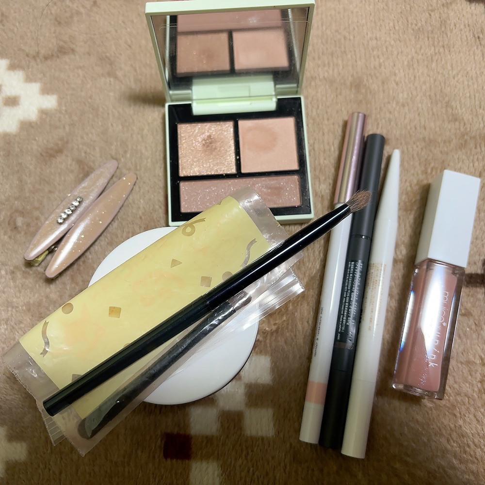 テイラード カラー アイズ 01 Trench Beige（パワーパフ ガールズ限定パッケージ）/SNIDEL BEAUTY/アイシャドウパレットを使ったクチコミ（1枚目）
