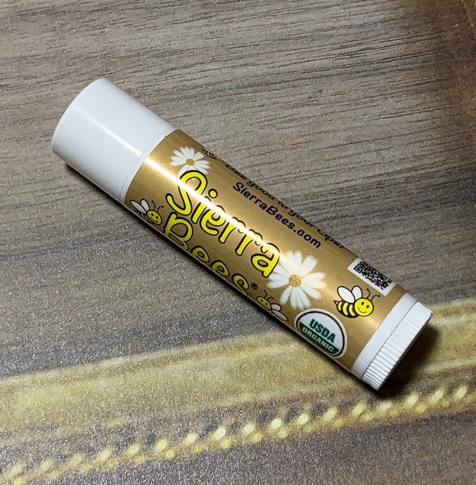 Organic Lip Balm/Sierra Bees/リップバームを使ったクチコミ(1枚目)